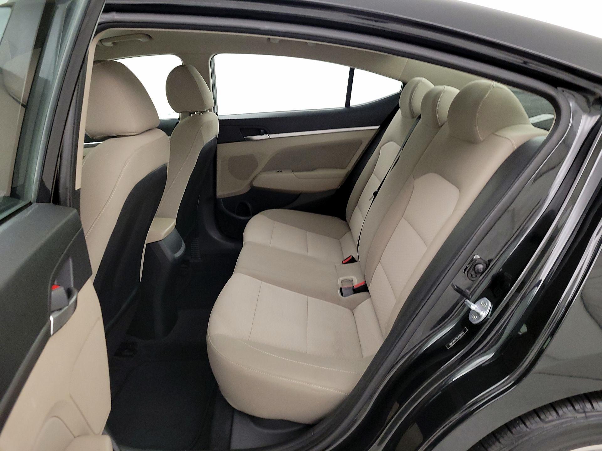 Thumbnail: 2020 Hyundai Elantra - 19