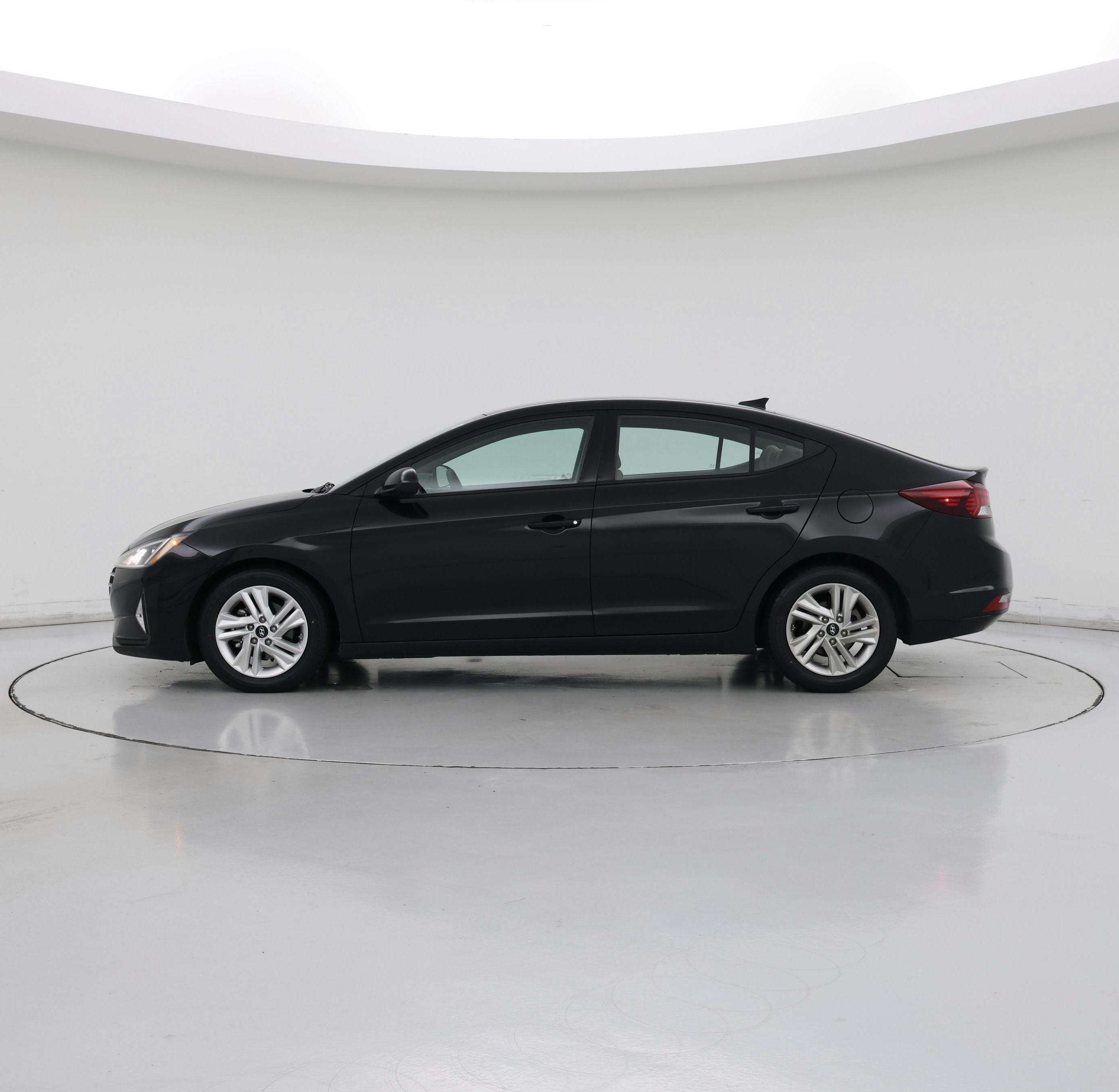 Thumbnail: 2020 Hyundai Elantra - 3