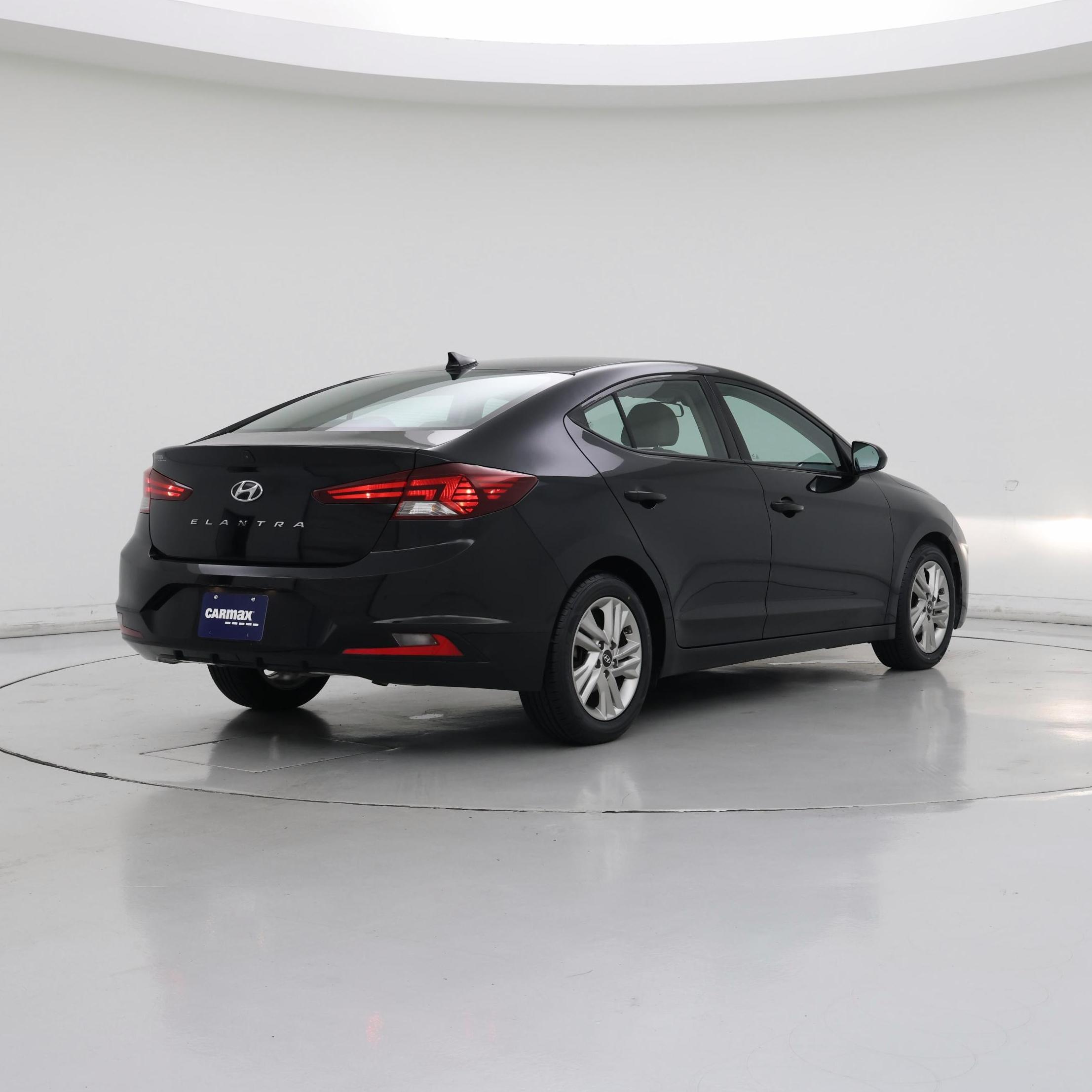 Thumbnail: 2020 Hyundai Elantra - 8