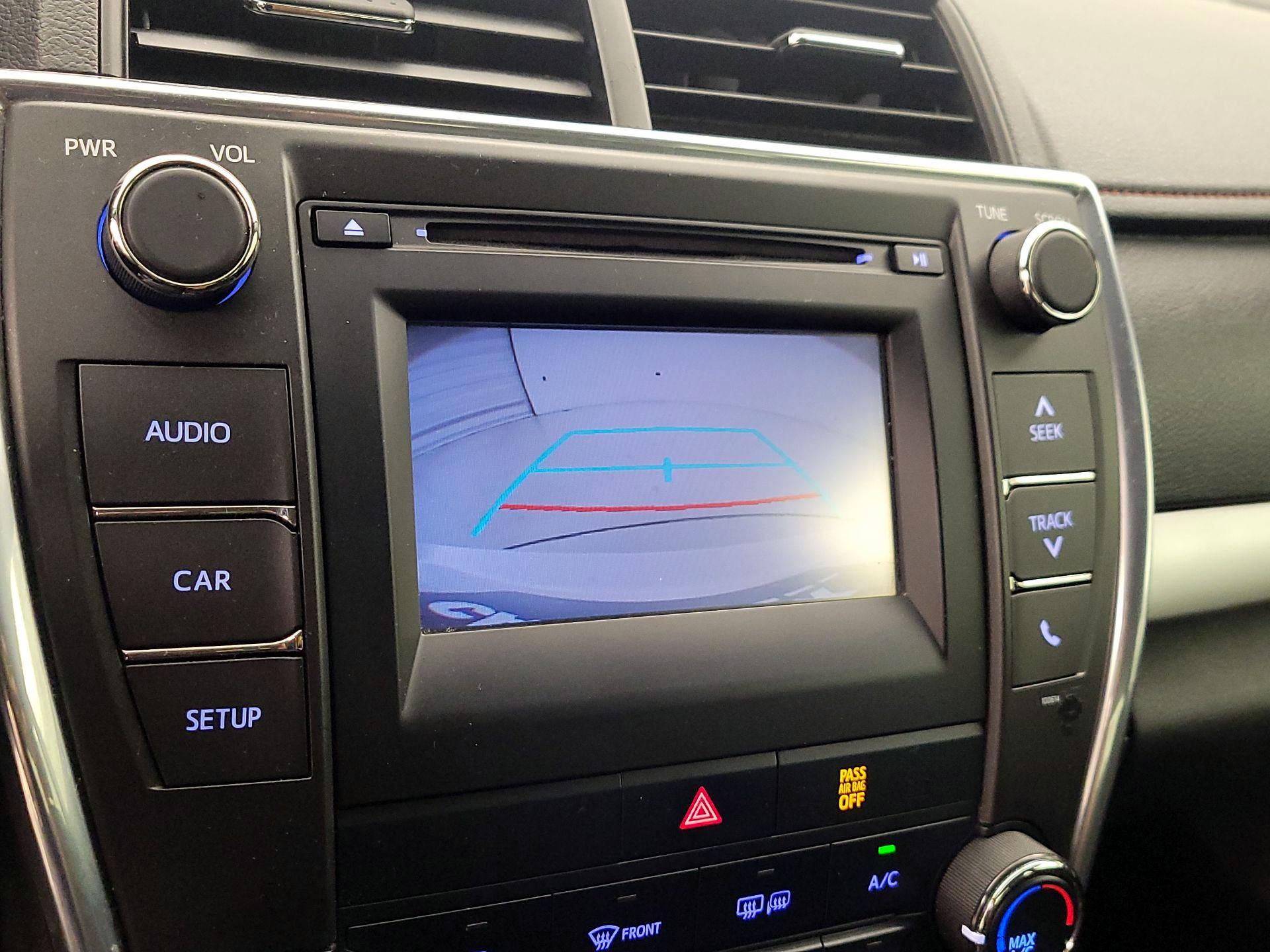 Thumbnail: 2017 Toyota Camry - 14