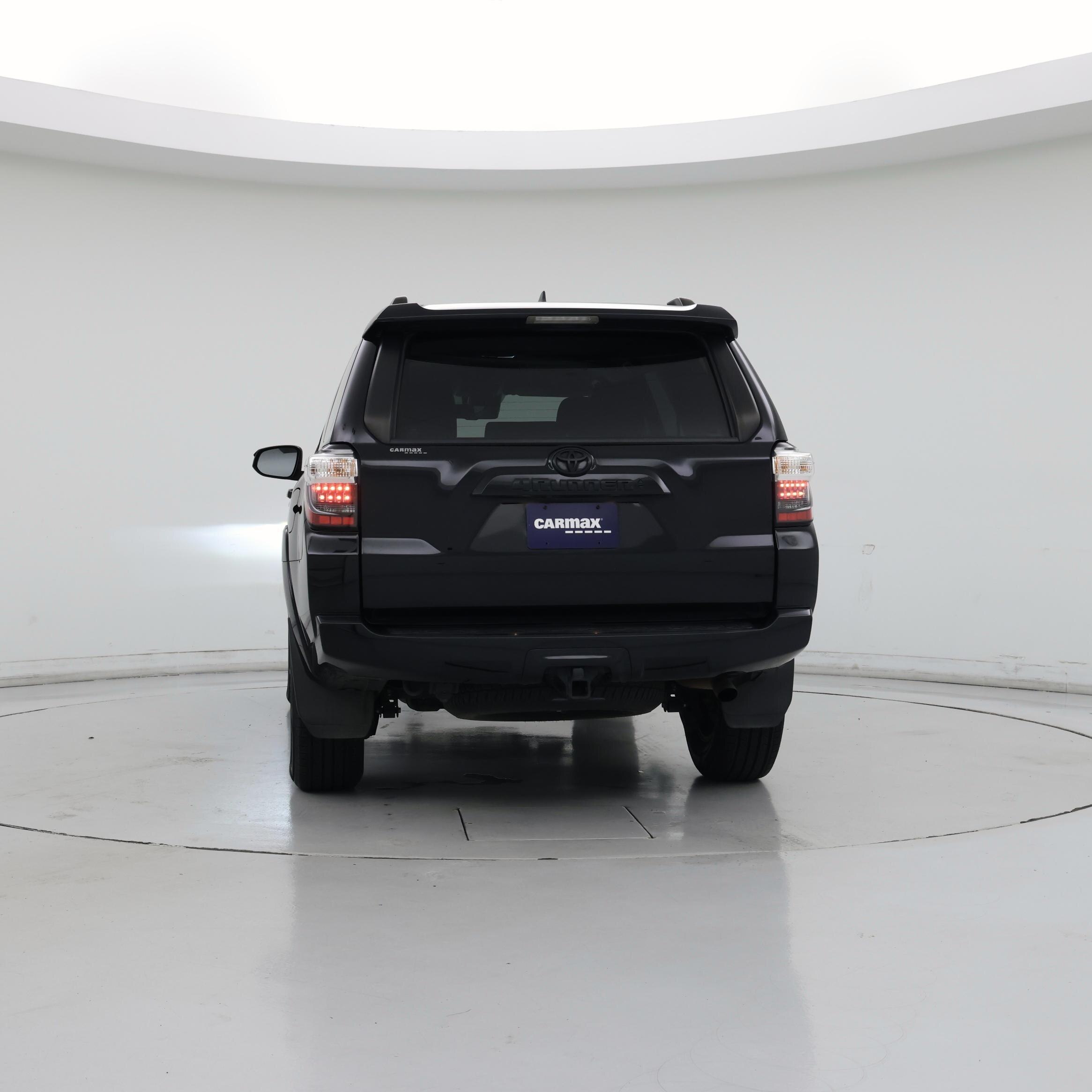 Thumbnail: 2022 Toyota 4Runner - 6