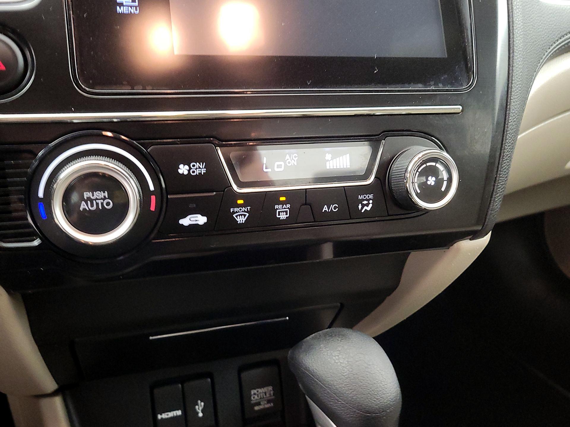 Thumbnail: 2014 Honda Civic - 16