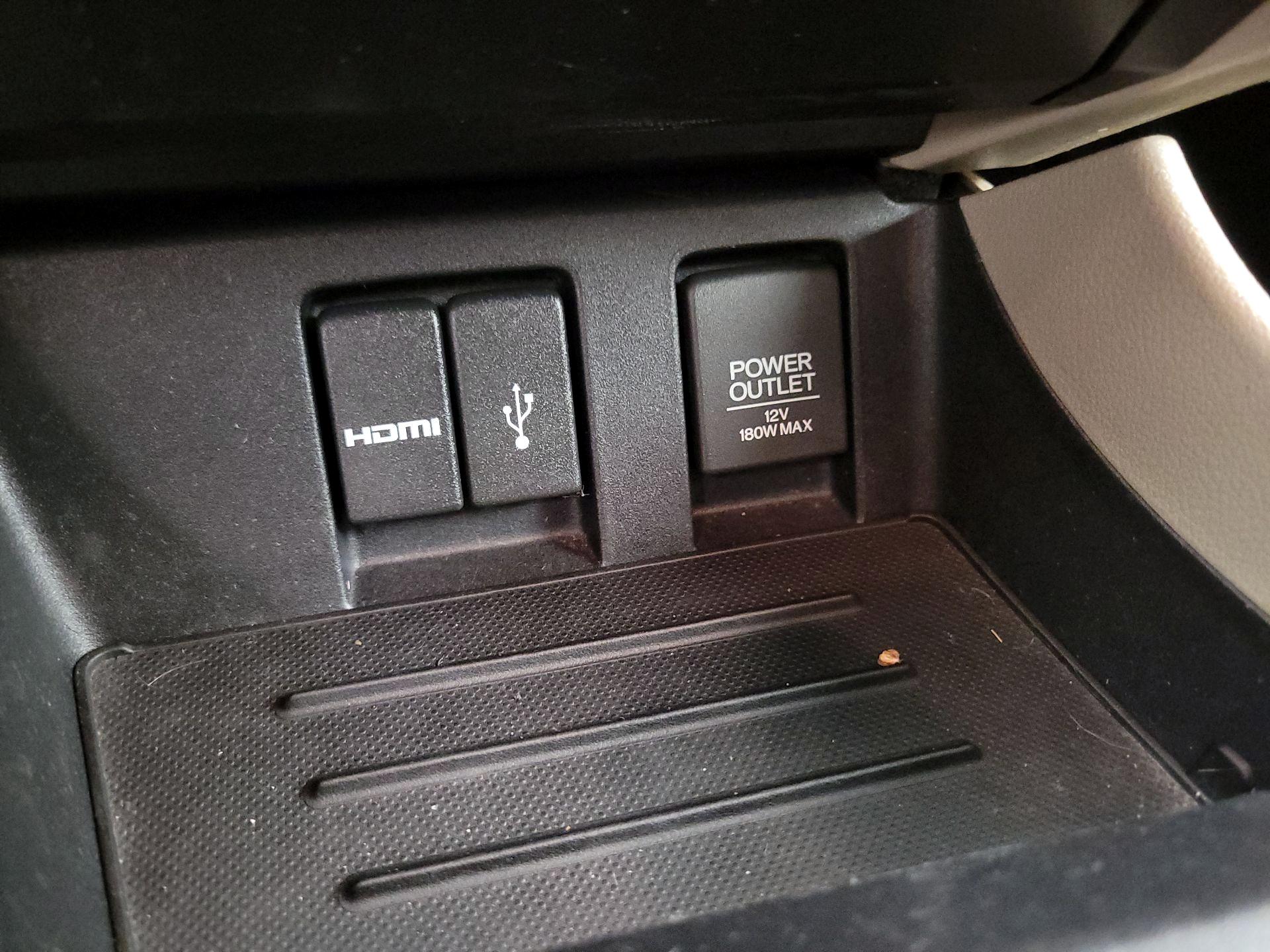 Thumbnail: 2014 Honda Civic - 18