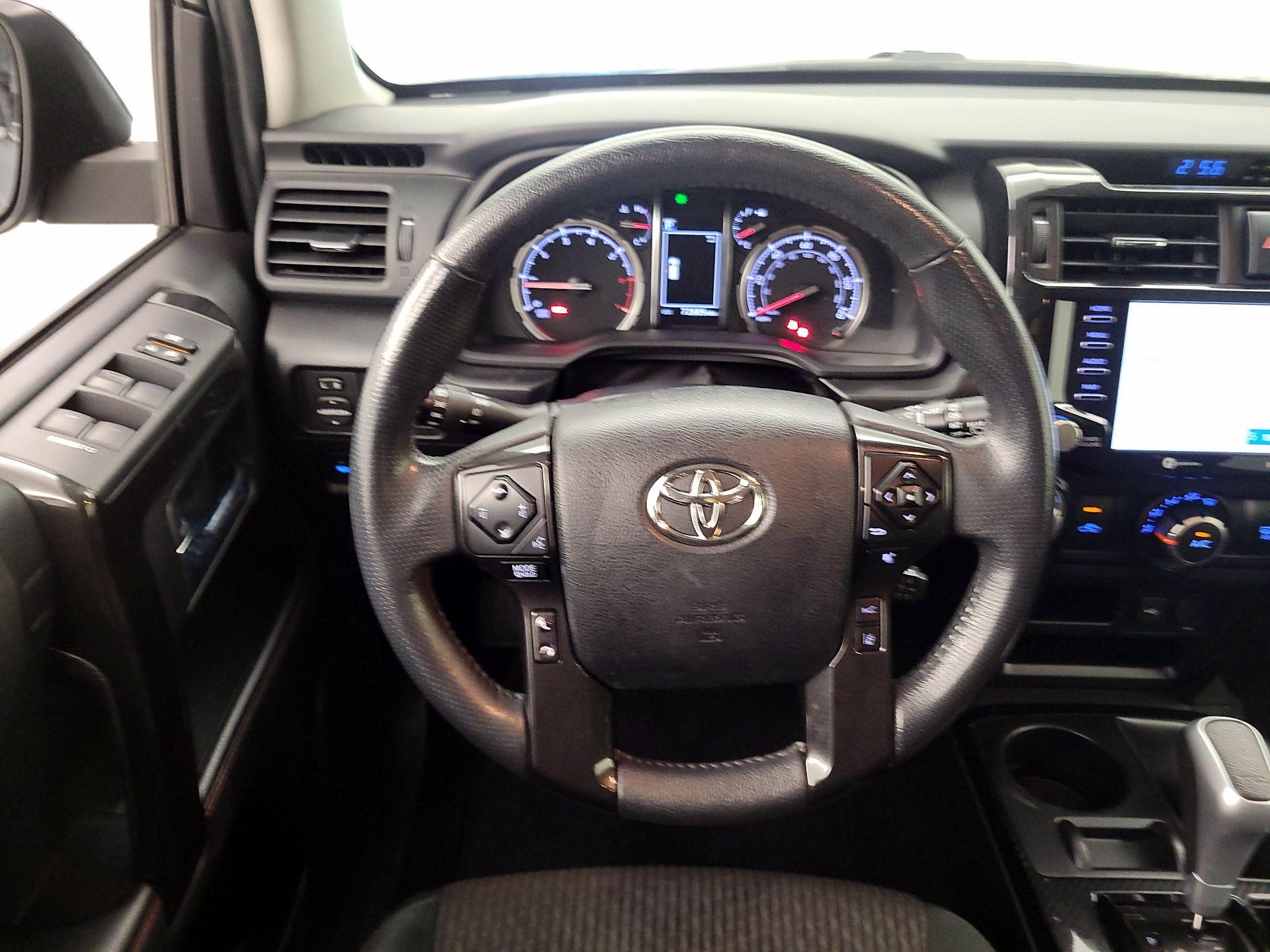 Thumbnail: 2021 Toyota 4Runner - 10