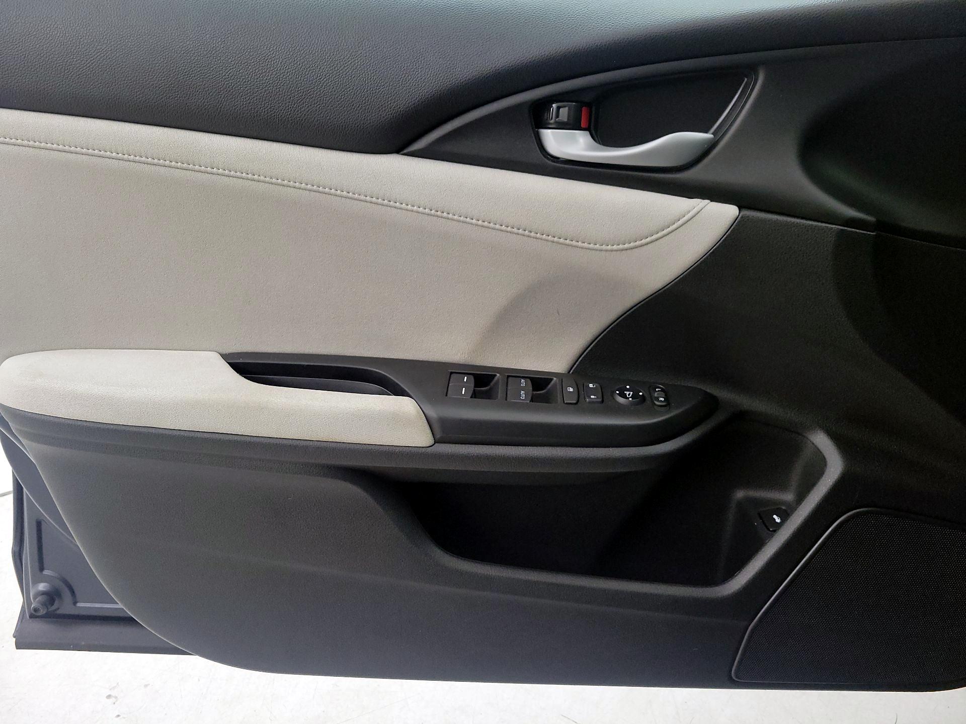 Thumbnail: 2022 Honda Insight - 12