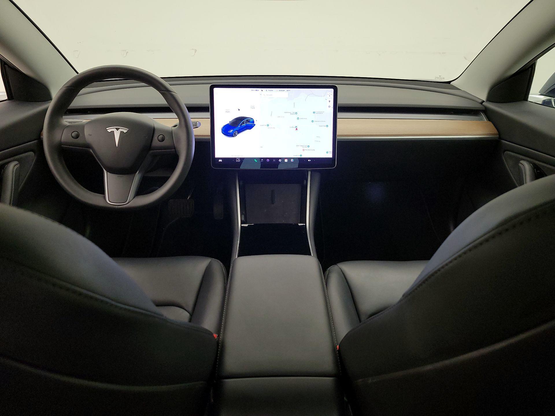 Thumbnail: 2020 Tesla Model 3 - 9