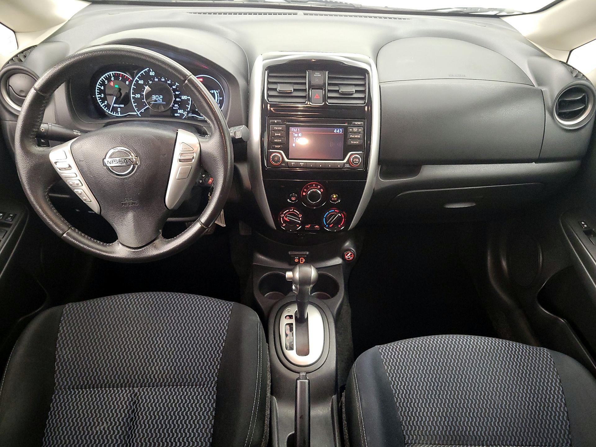 Thumbnail: 2018 Nissan Versa Note - 9