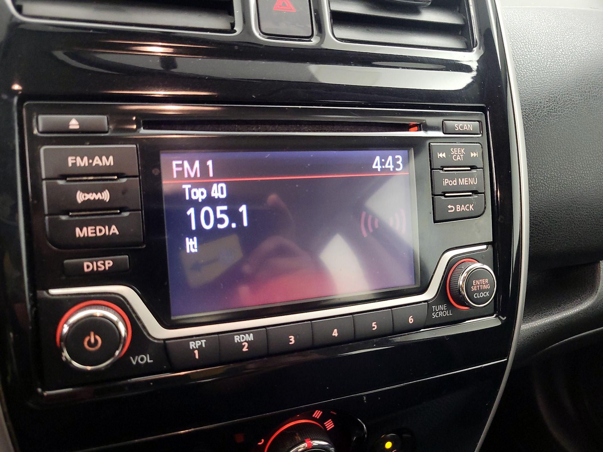 Thumbnail: 2018 Nissan Versa Note - 15