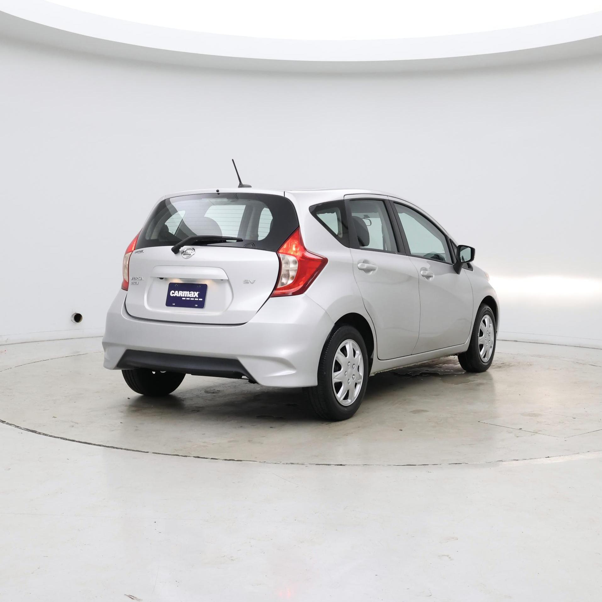Thumbnail: 2018 Nissan Versa Note - 8