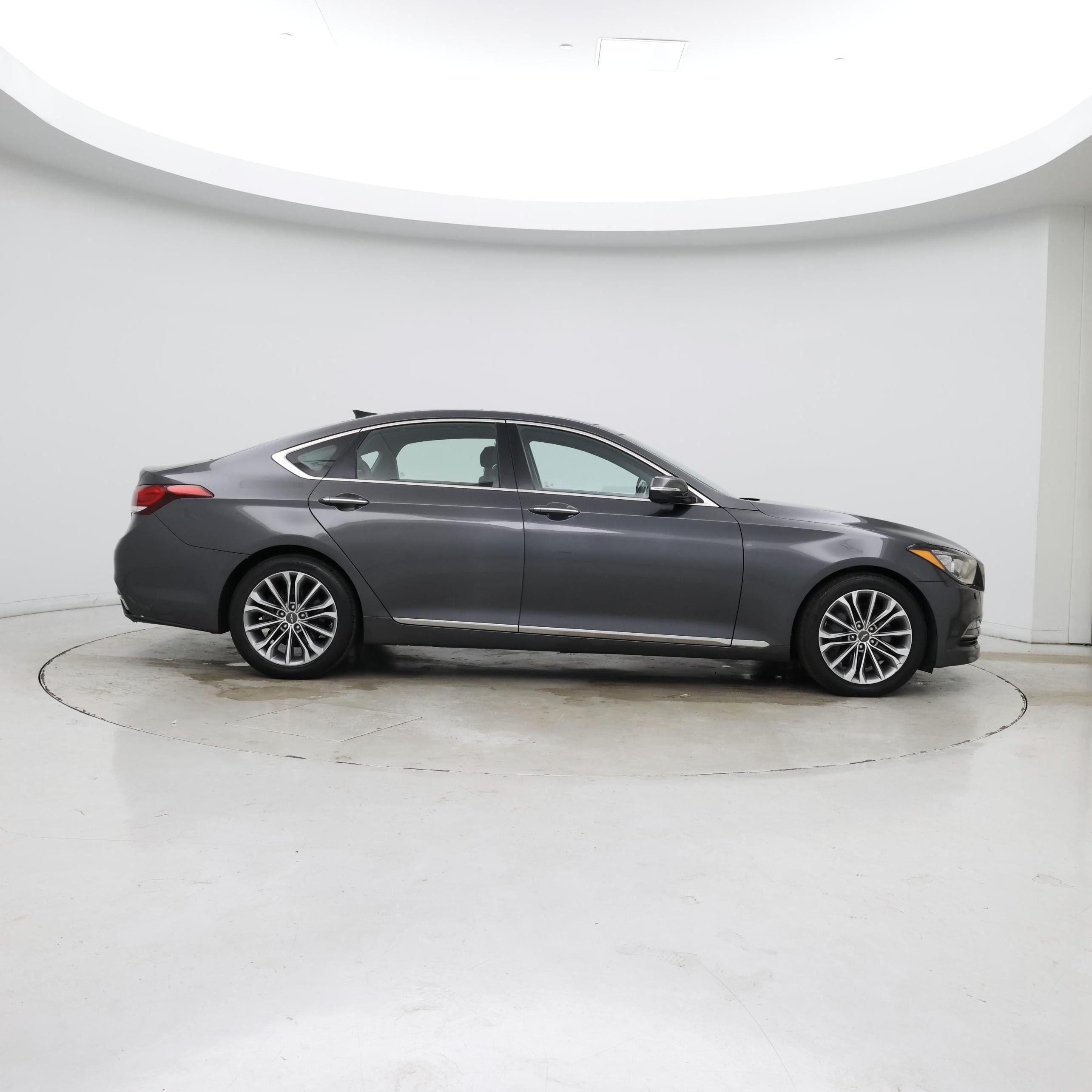 Thumbnail: 2017 Genesis G80 - 7
