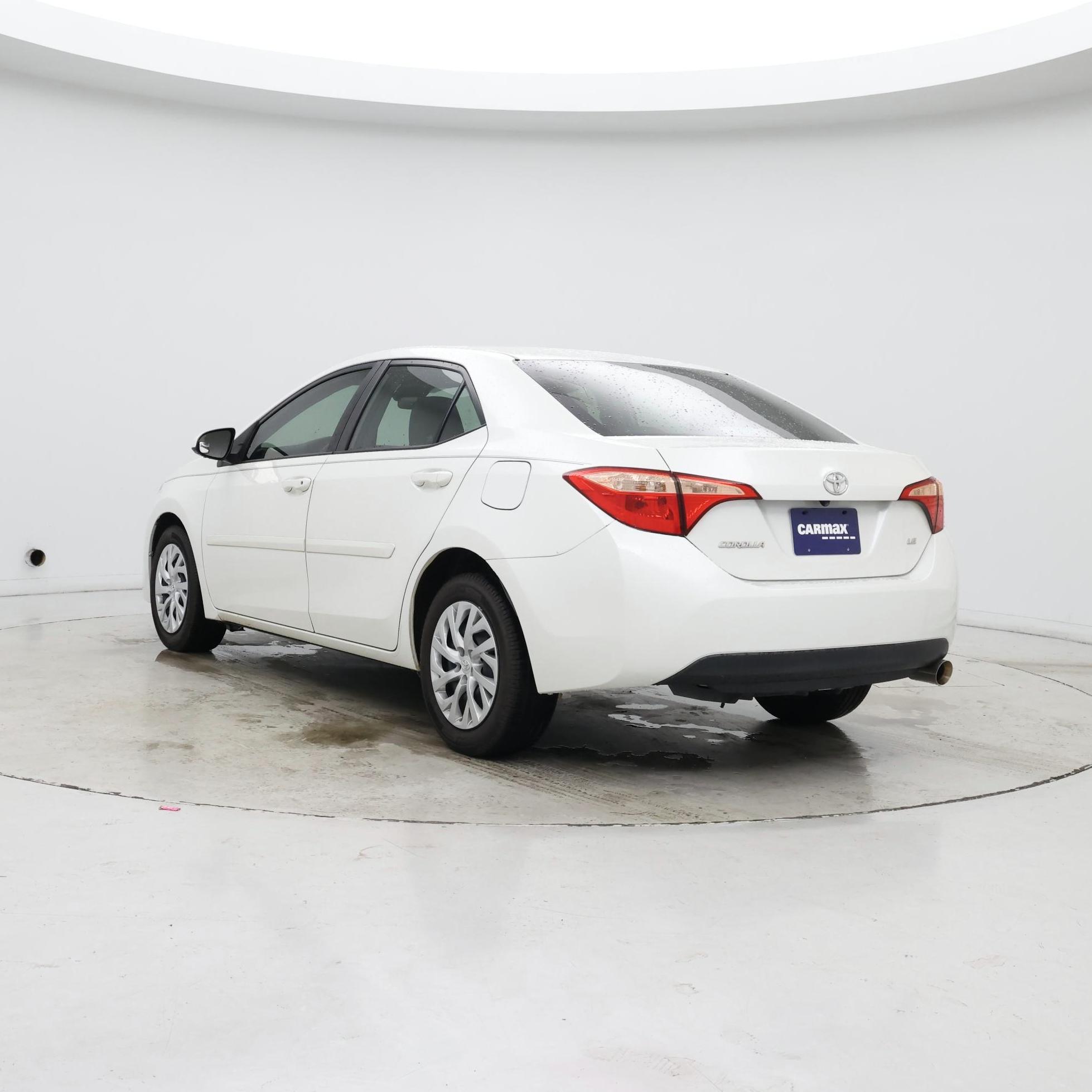 Thumbnail: 2018 Toyota Corolla - 2