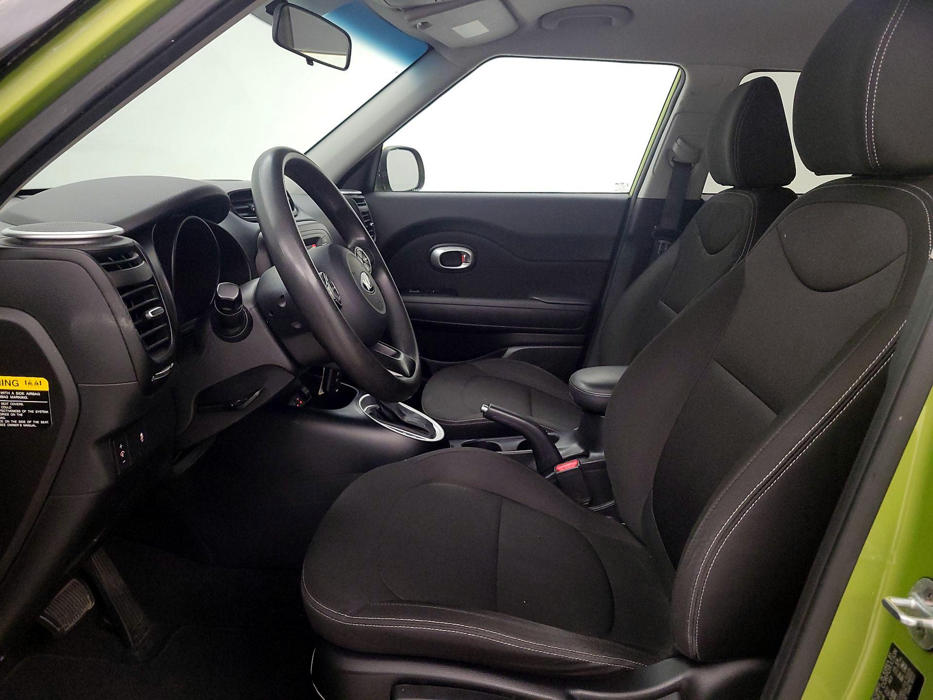 Thumbnail: 2016 Kia Soul - 11