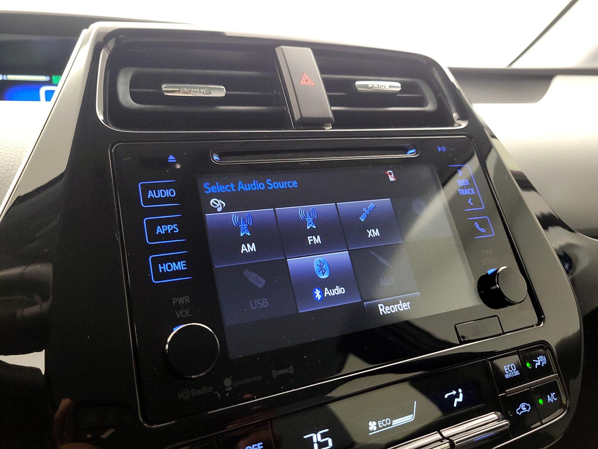 Thumbnail: 2017 Toyota Prius - 15