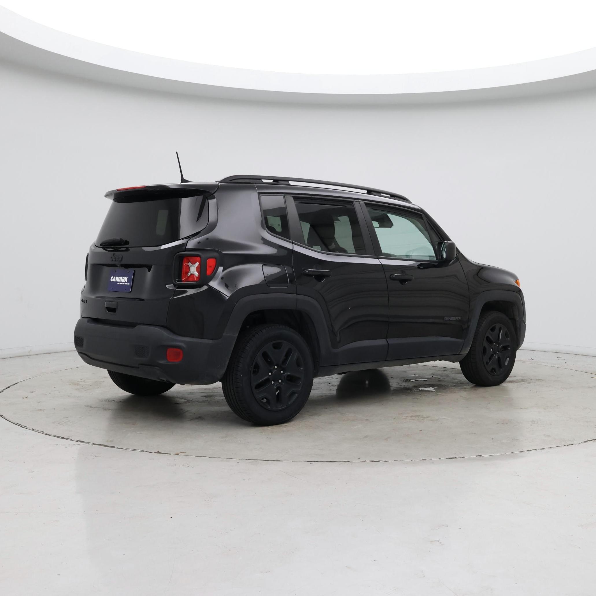 Thumbnail: 2021 Jeep Renegade - 7