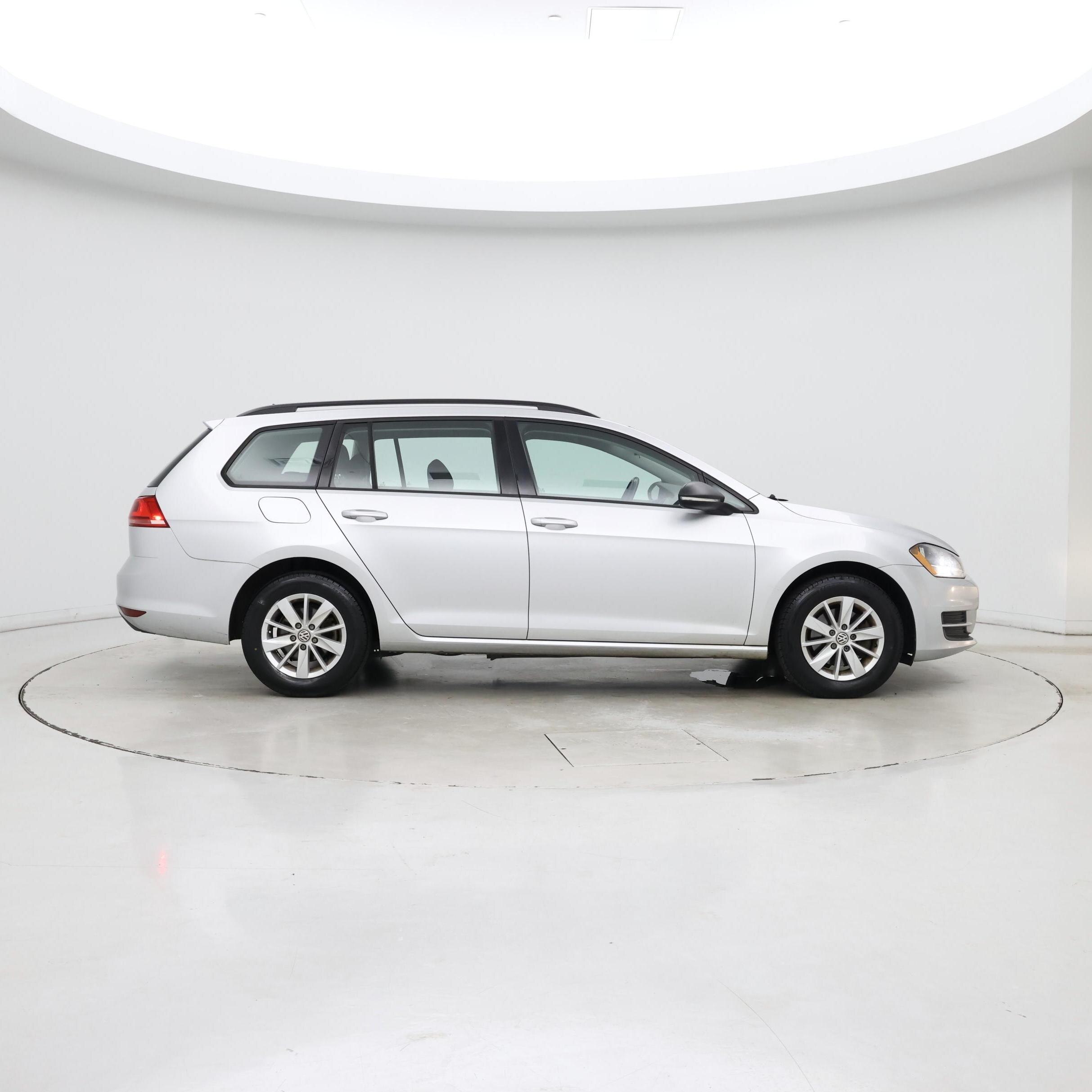 Thumbnail: 2016 Volkswagen Golf - 7