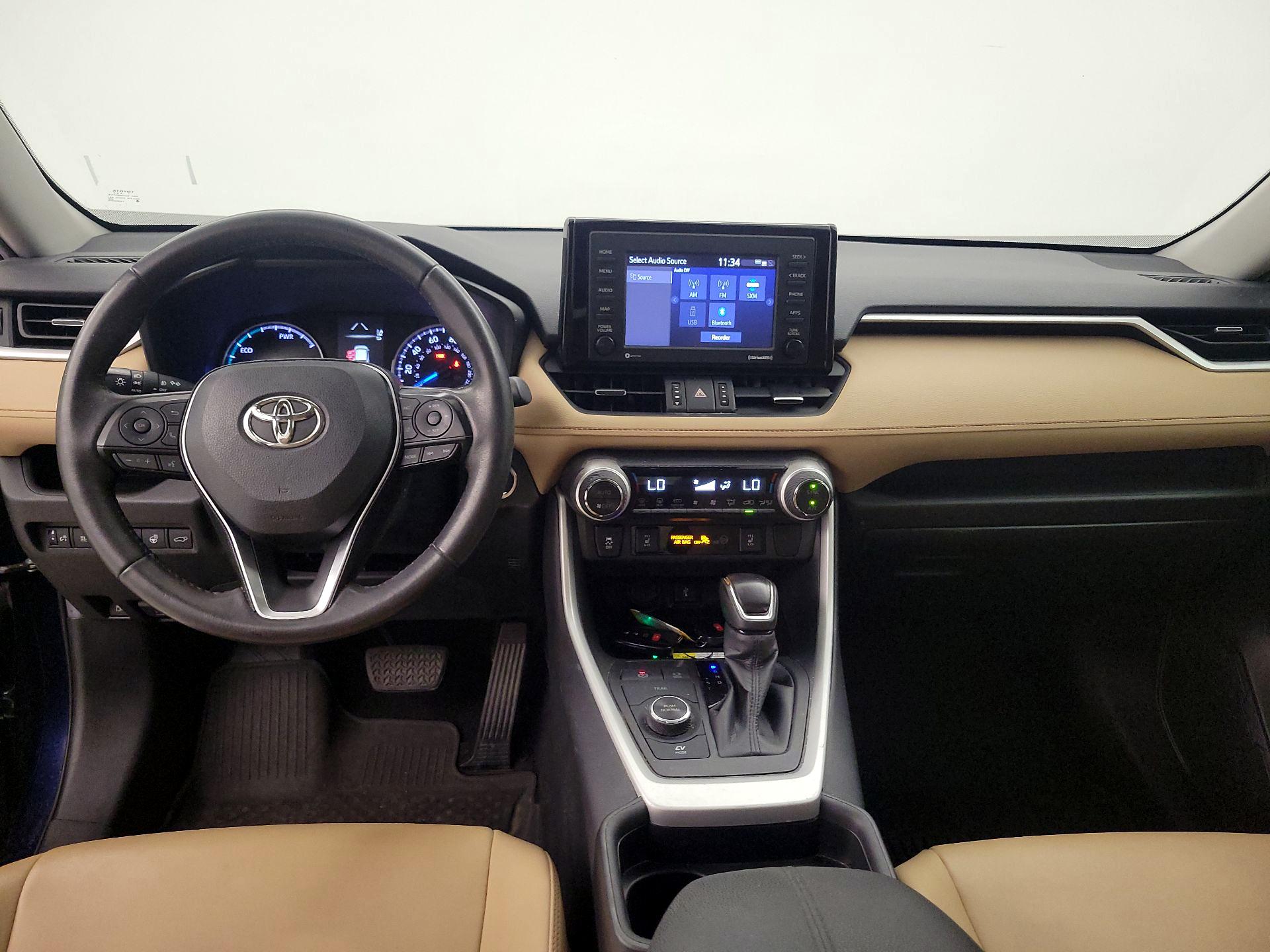Thumbnail: 2021 Toyota RAV4 - 9