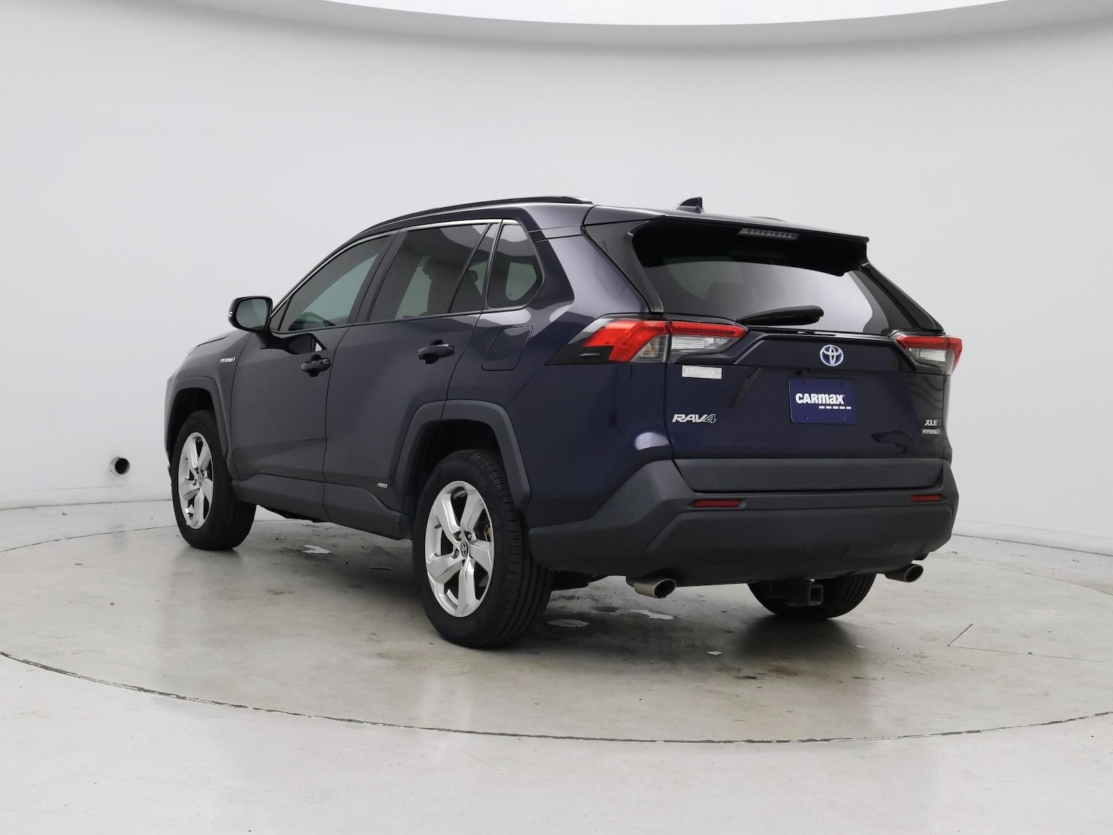 2021 Toyota RAV4 XLE Premium - Photo 3