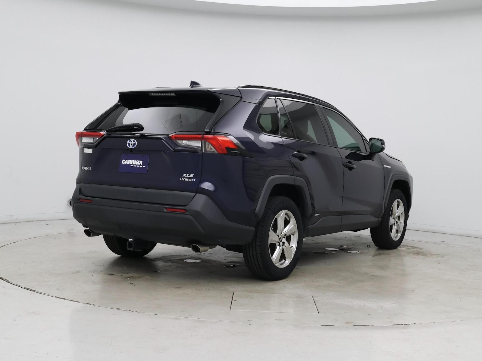 2021 Toyota RAV4 XLE Premium - Photo 9