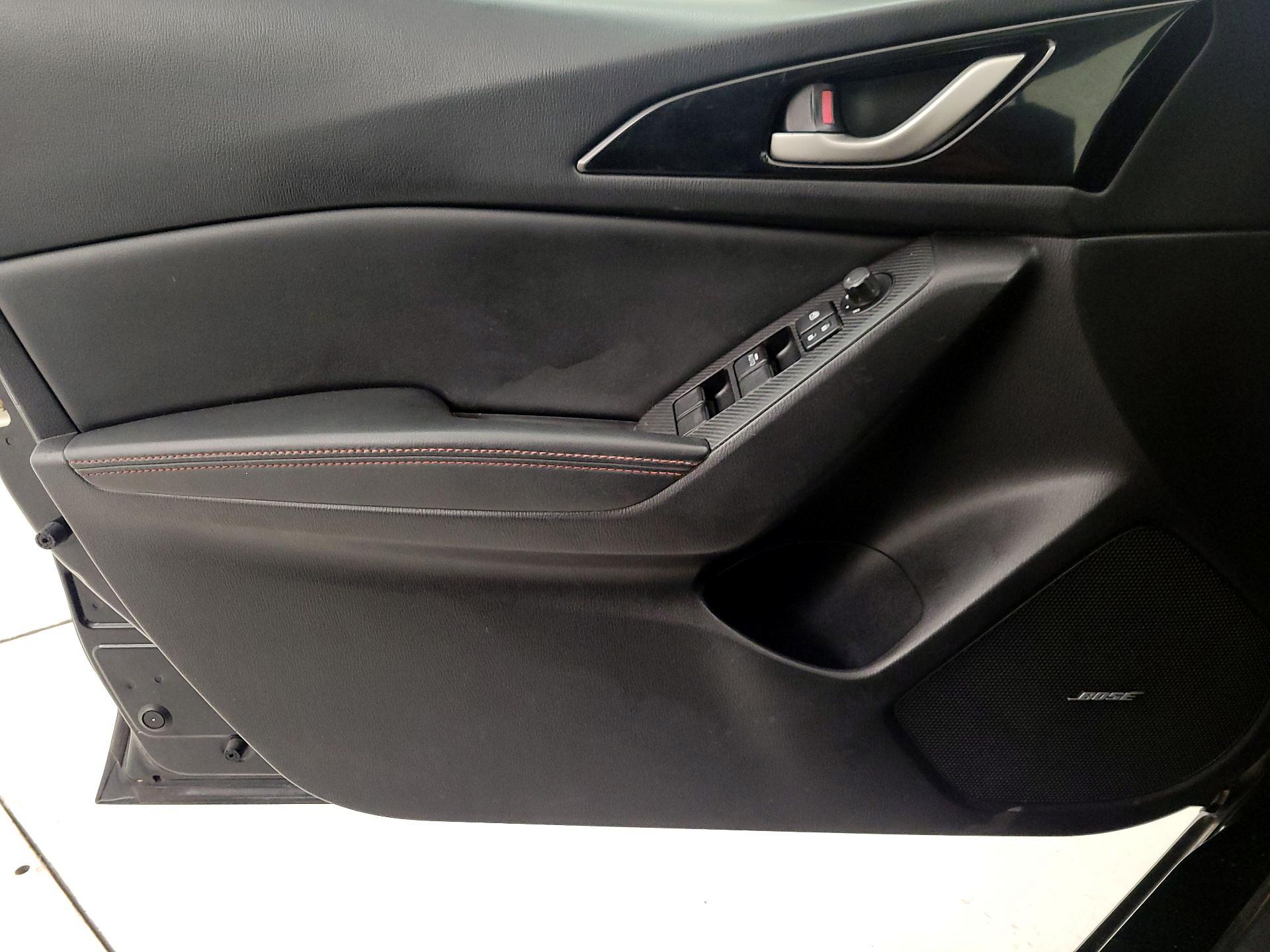 Thumbnail: 2015 Mazda Mazda3 - 12