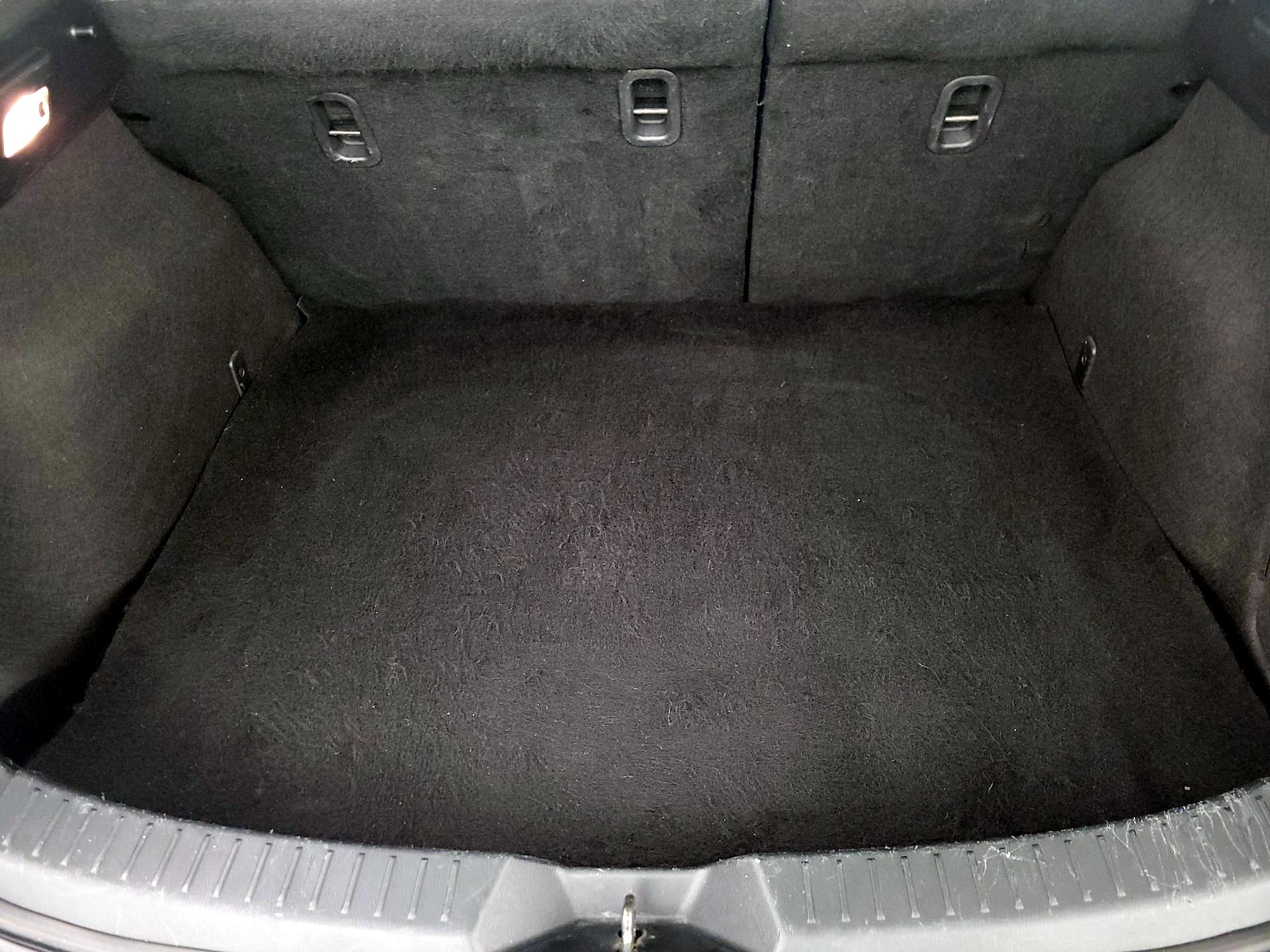 Thumbnail: 2015 Mazda Mazda3 - 20