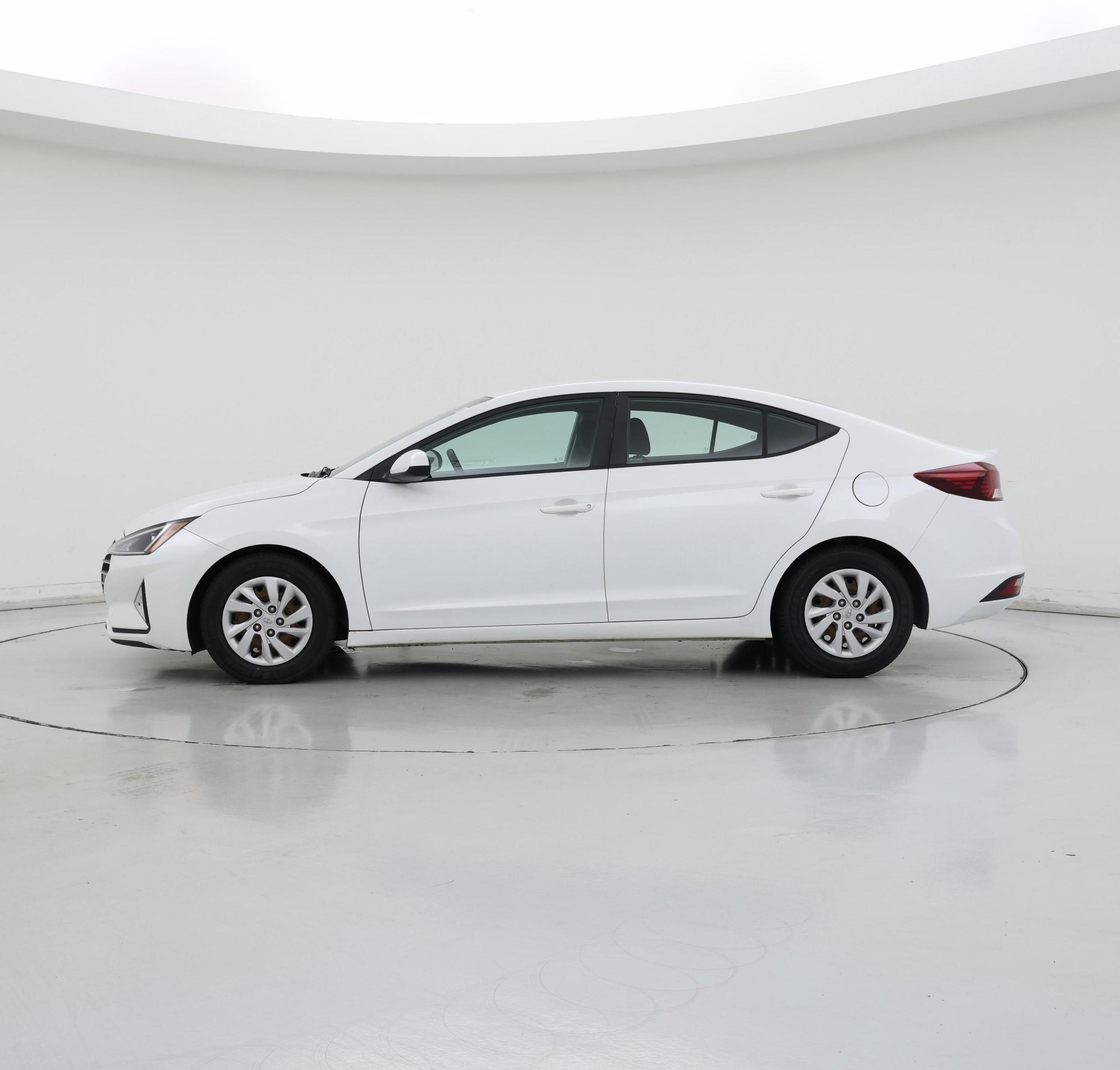 Thumbnail: 2020 Hyundai Elantra - 3