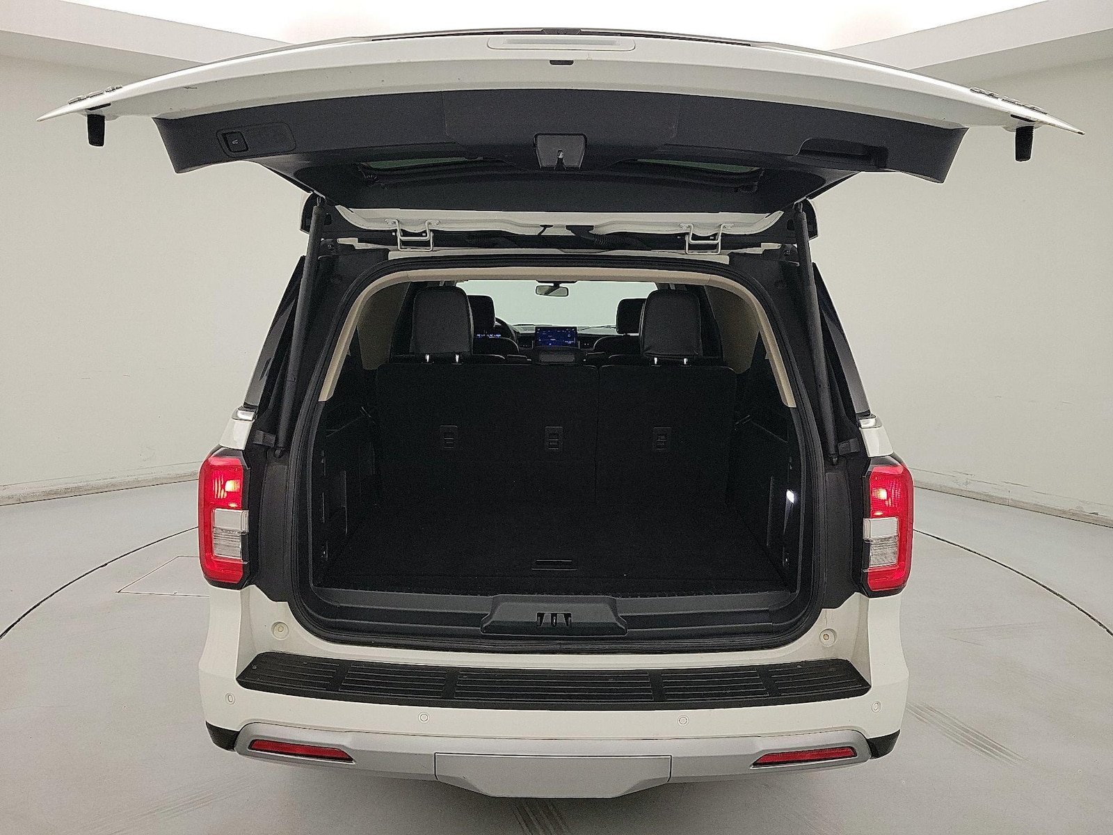 2024 Ford Expedition XLT - Photo 24