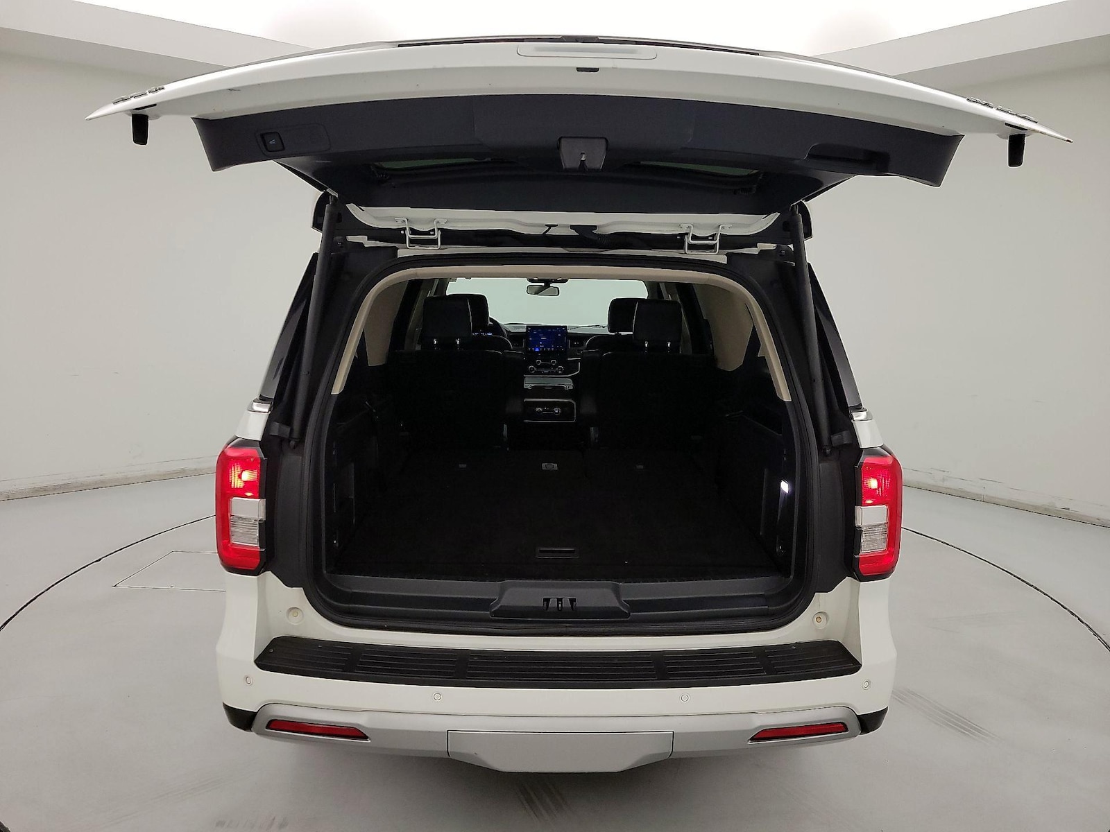 2024 Ford Expedition XLT - Photo 25