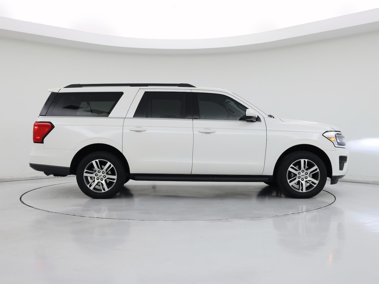 2024 Ford Expedition XLT - Photo 8