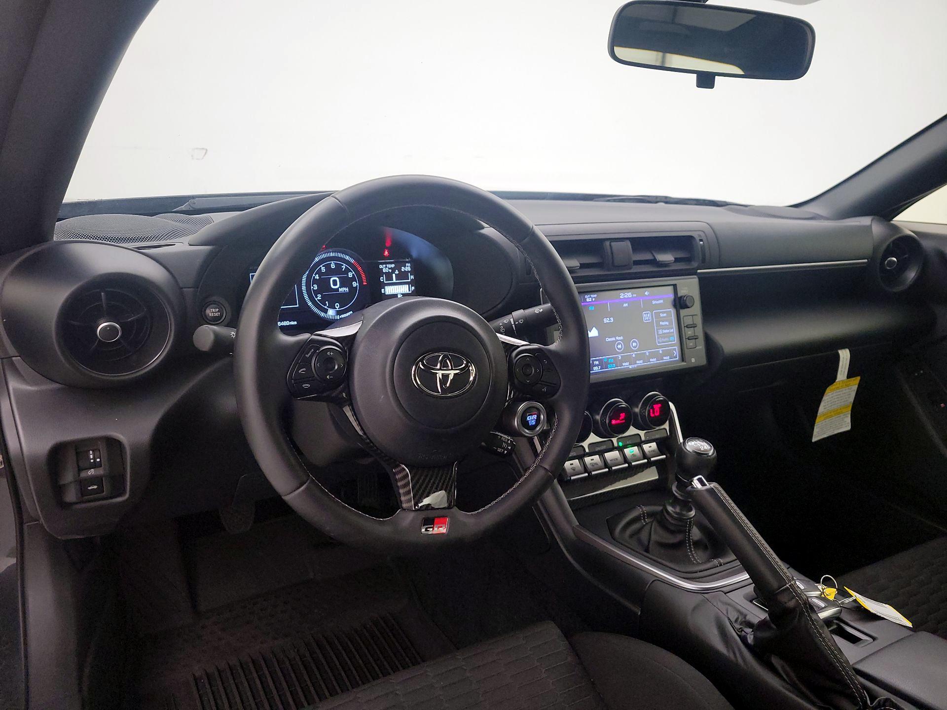 Thumbnail: 2023 Toyota GR86 - 9