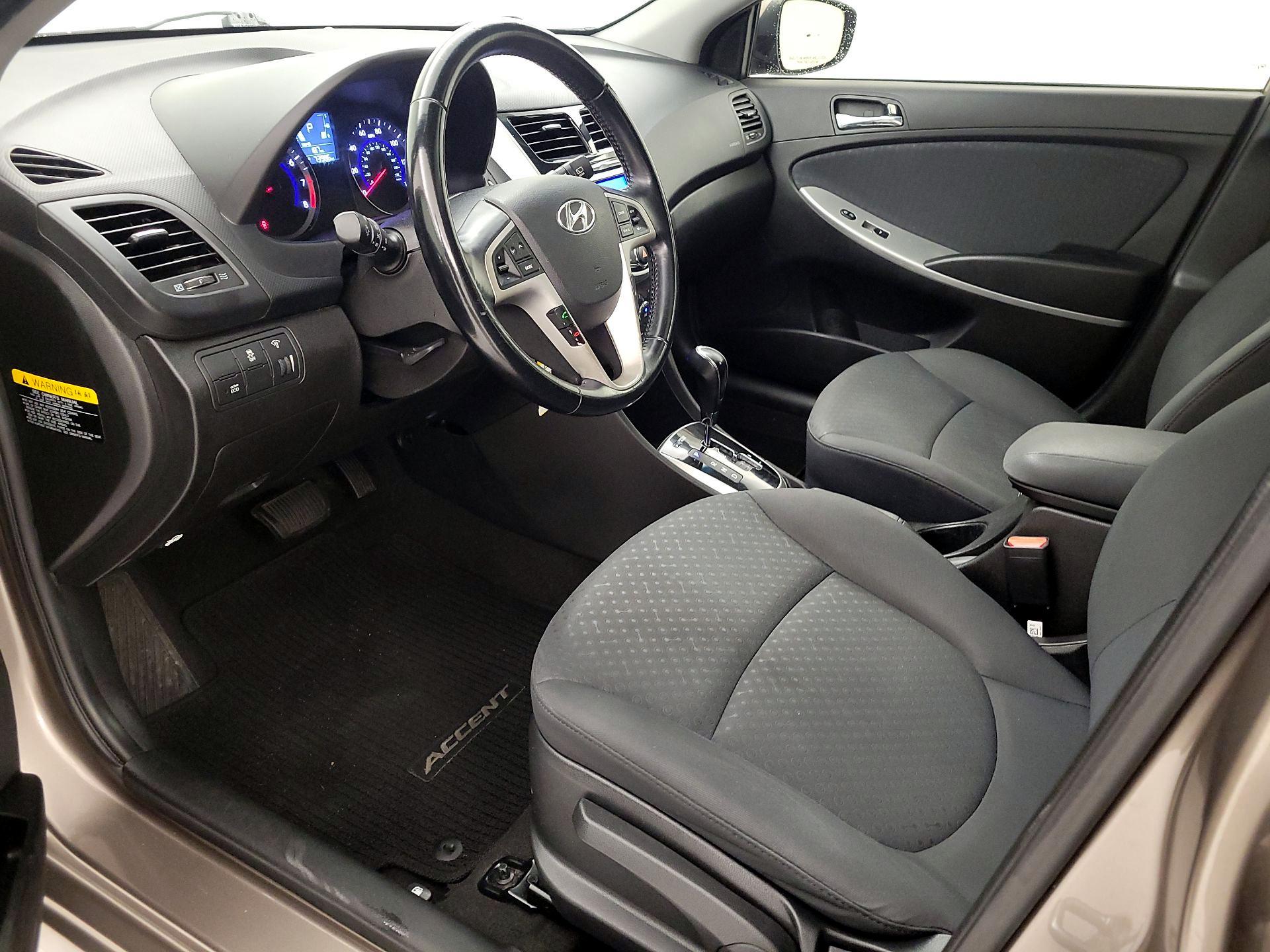 Thumbnail: 2014 Hyundai Accent - 11