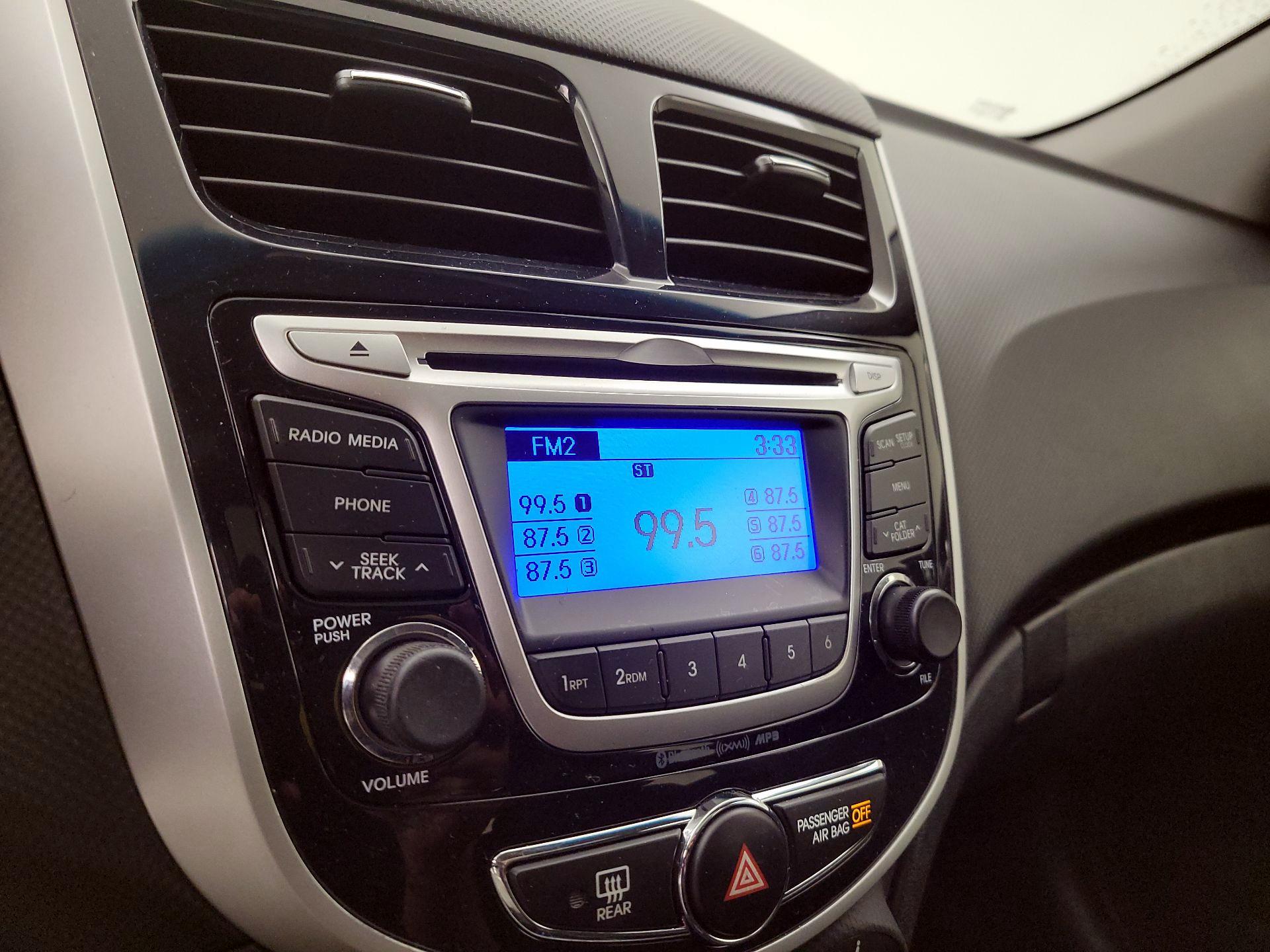Thumbnail: 2014 Hyundai Accent - 14