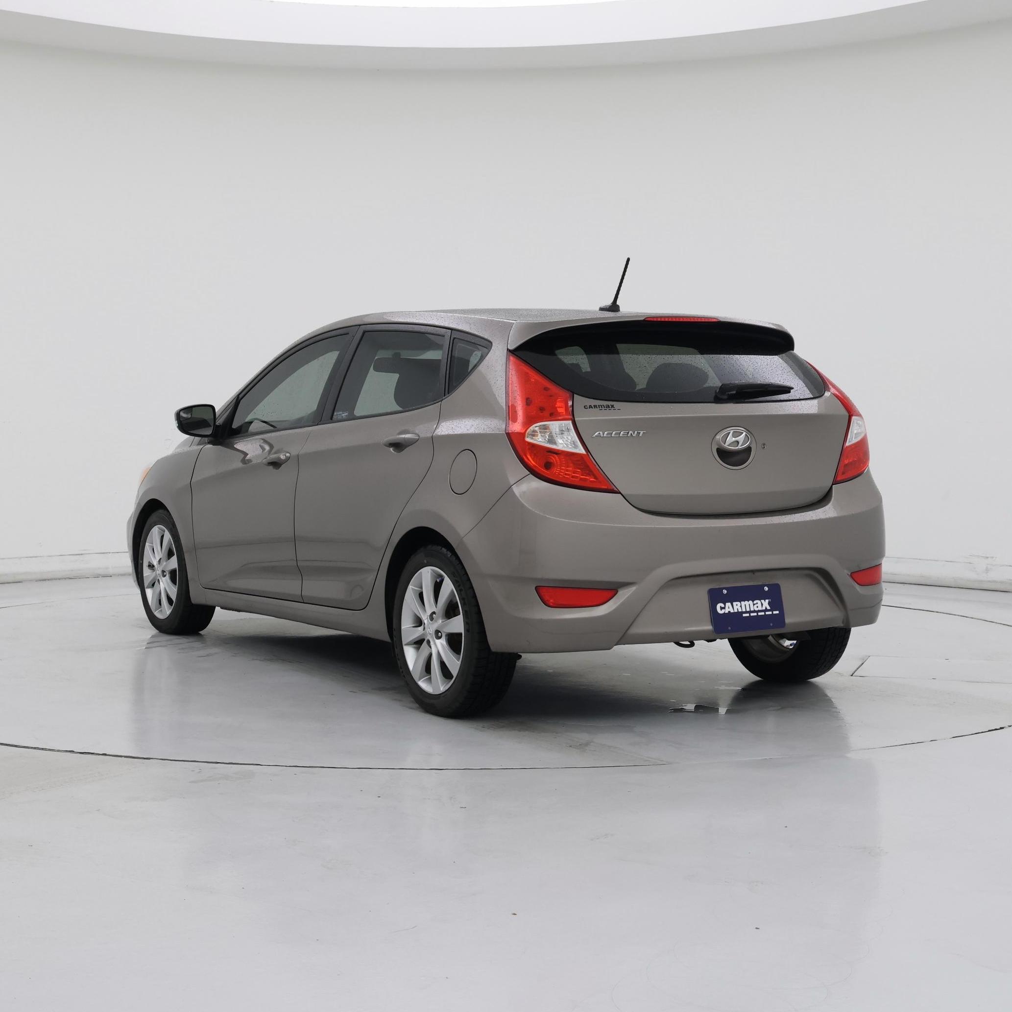 Thumbnail: 2014 Hyundai Accent - 2