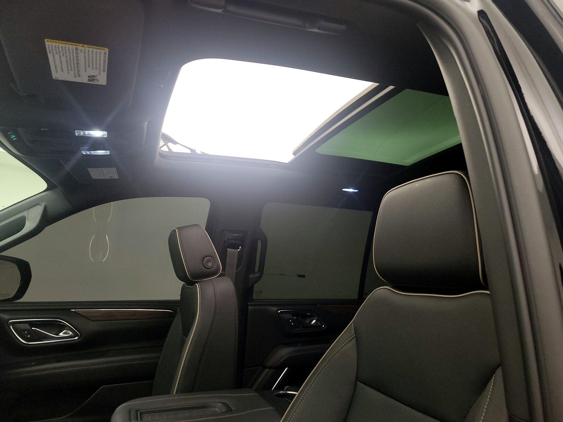 Thumbnail: 2023 Chevrolet Tahoe - 19