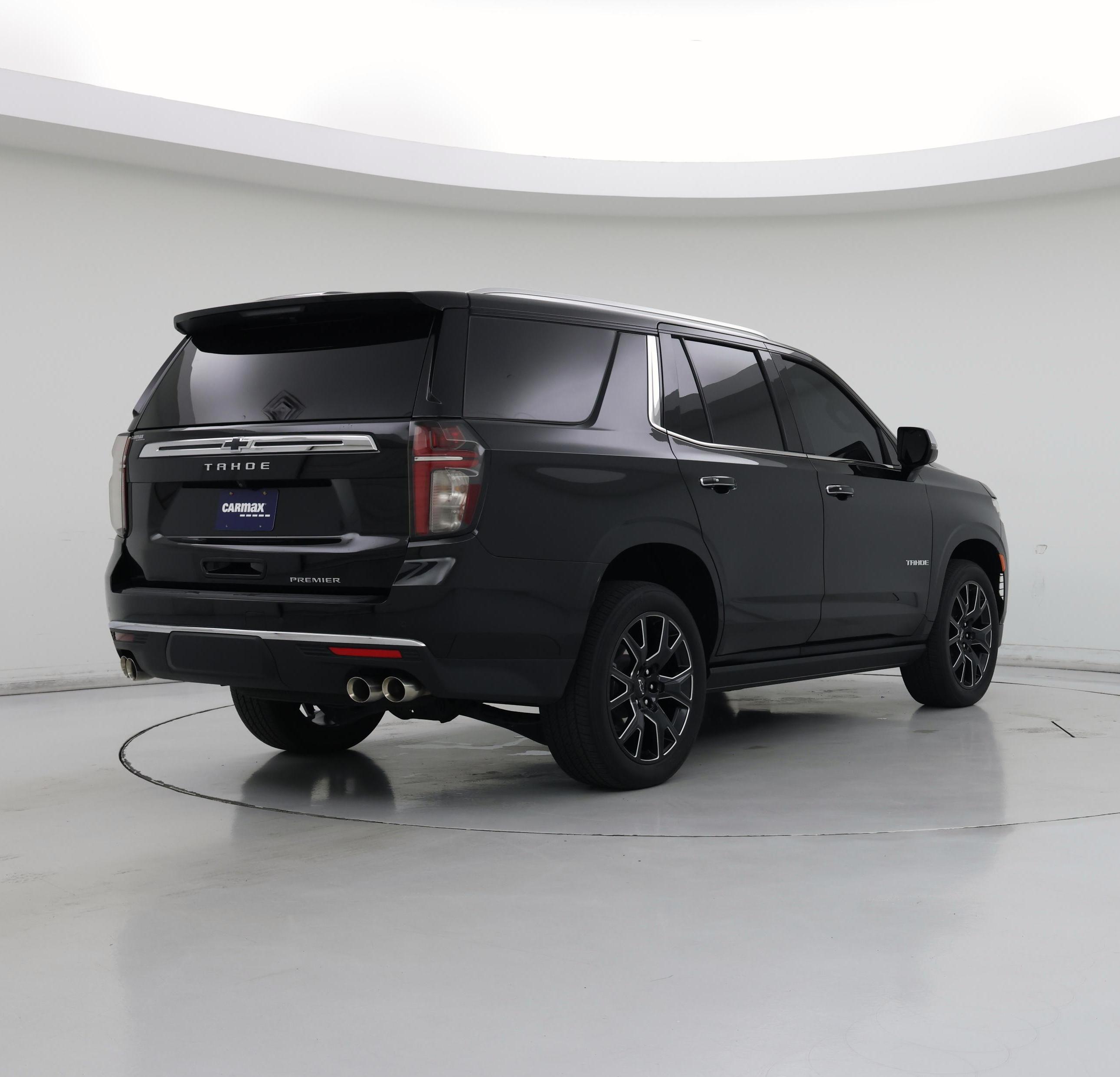 Thumbnail: 2023 Chevrolet Tahoe - 8