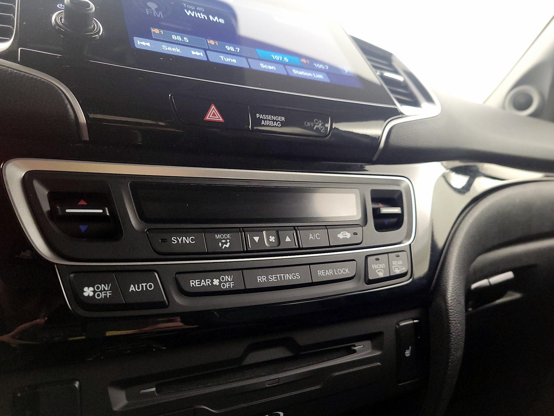 Thumbnail: 2021 Honda Pilot - 16