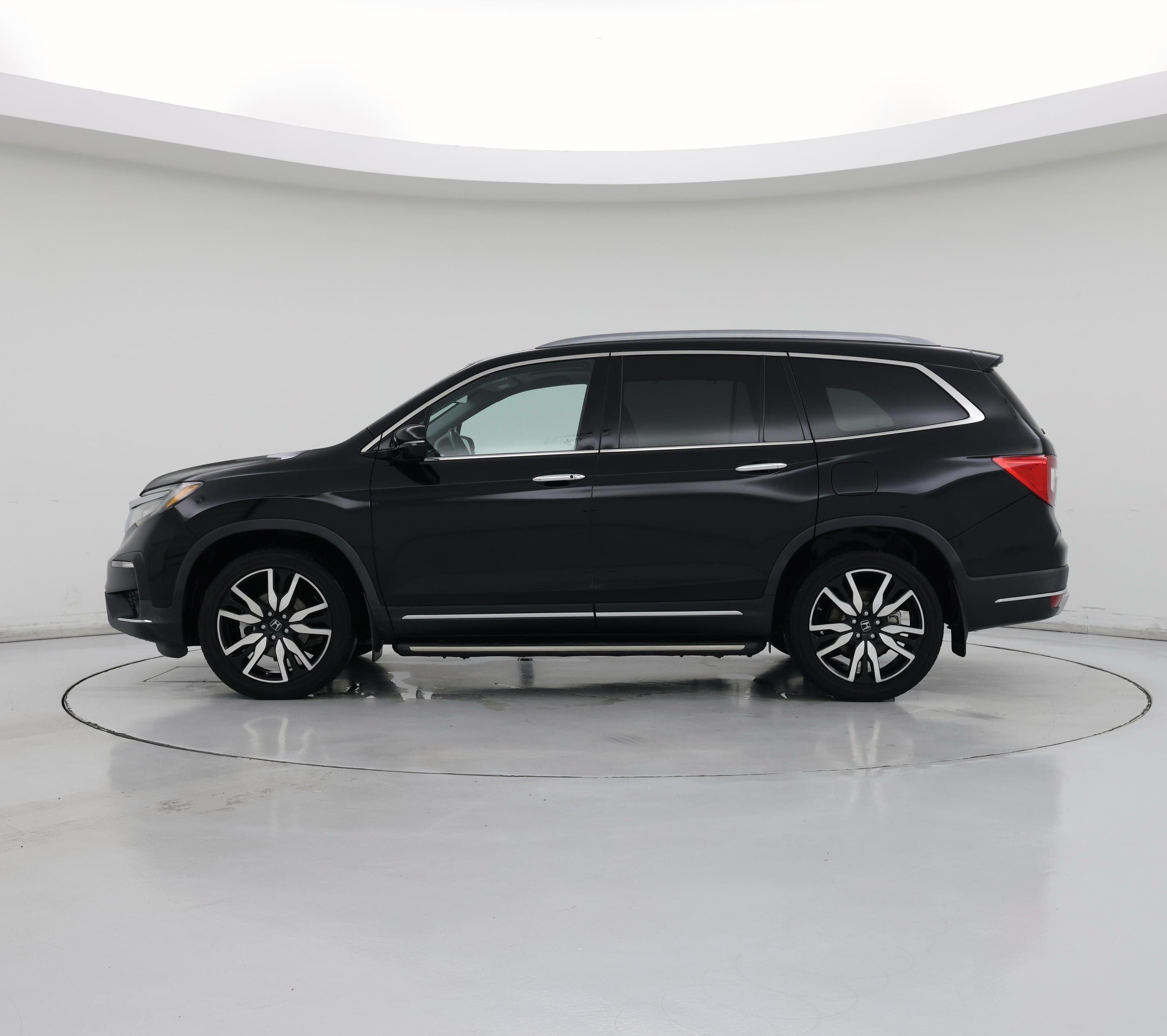Thumbnail: 2021 Honda Pilot - 3