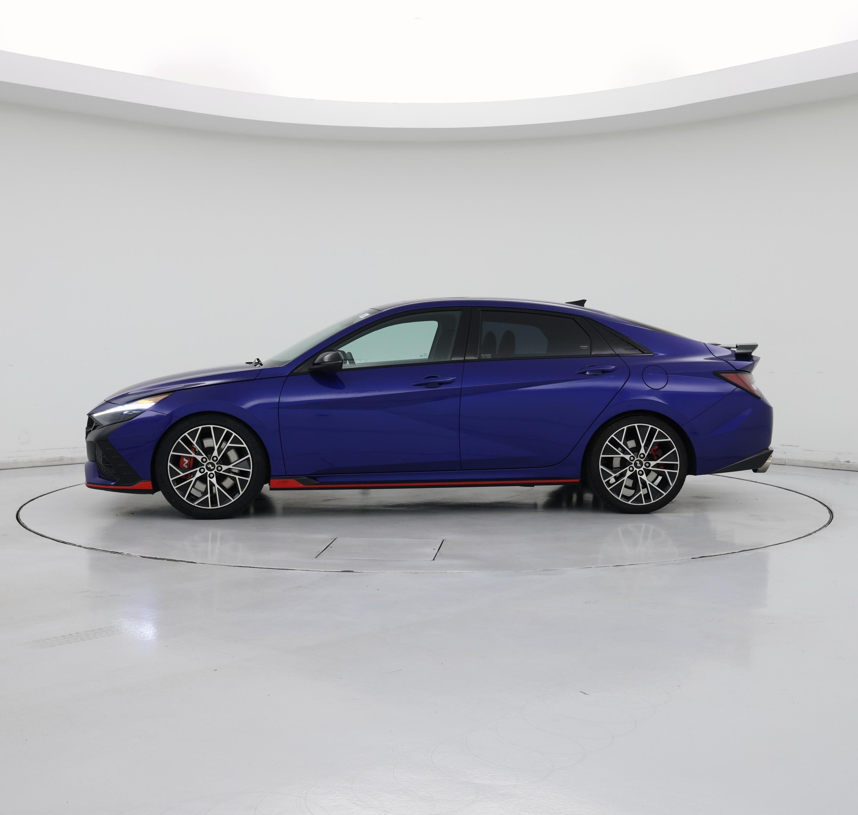 Thumbnail: 2022 Hyundai Elantra - 3