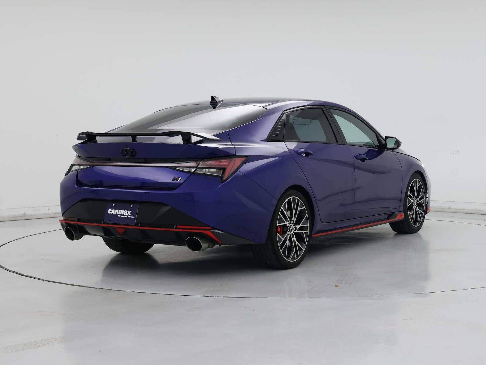 2022 Hyundai Elantra N - Photo 9