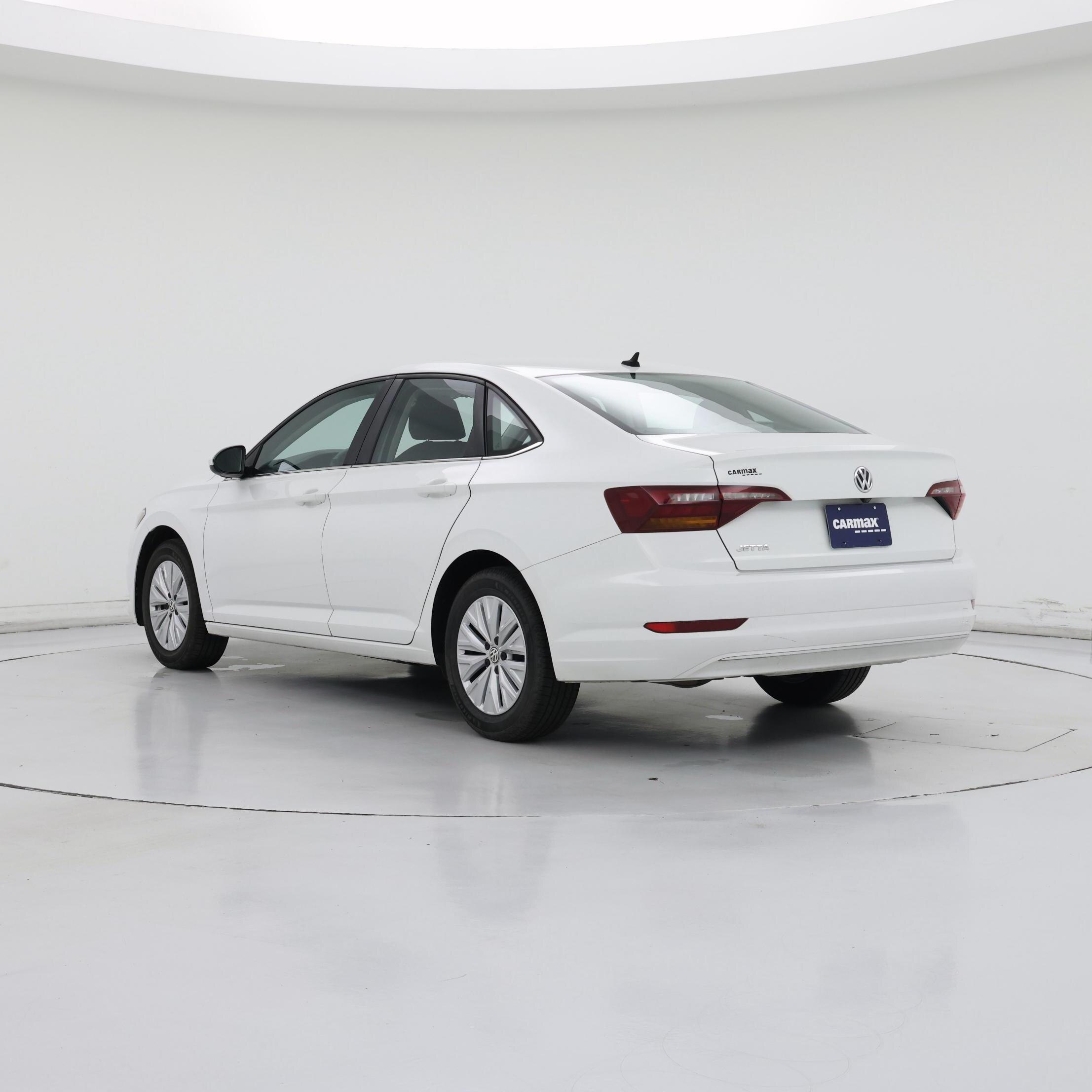 Thumbnail: 2019 Volkswagen Jetta - 2