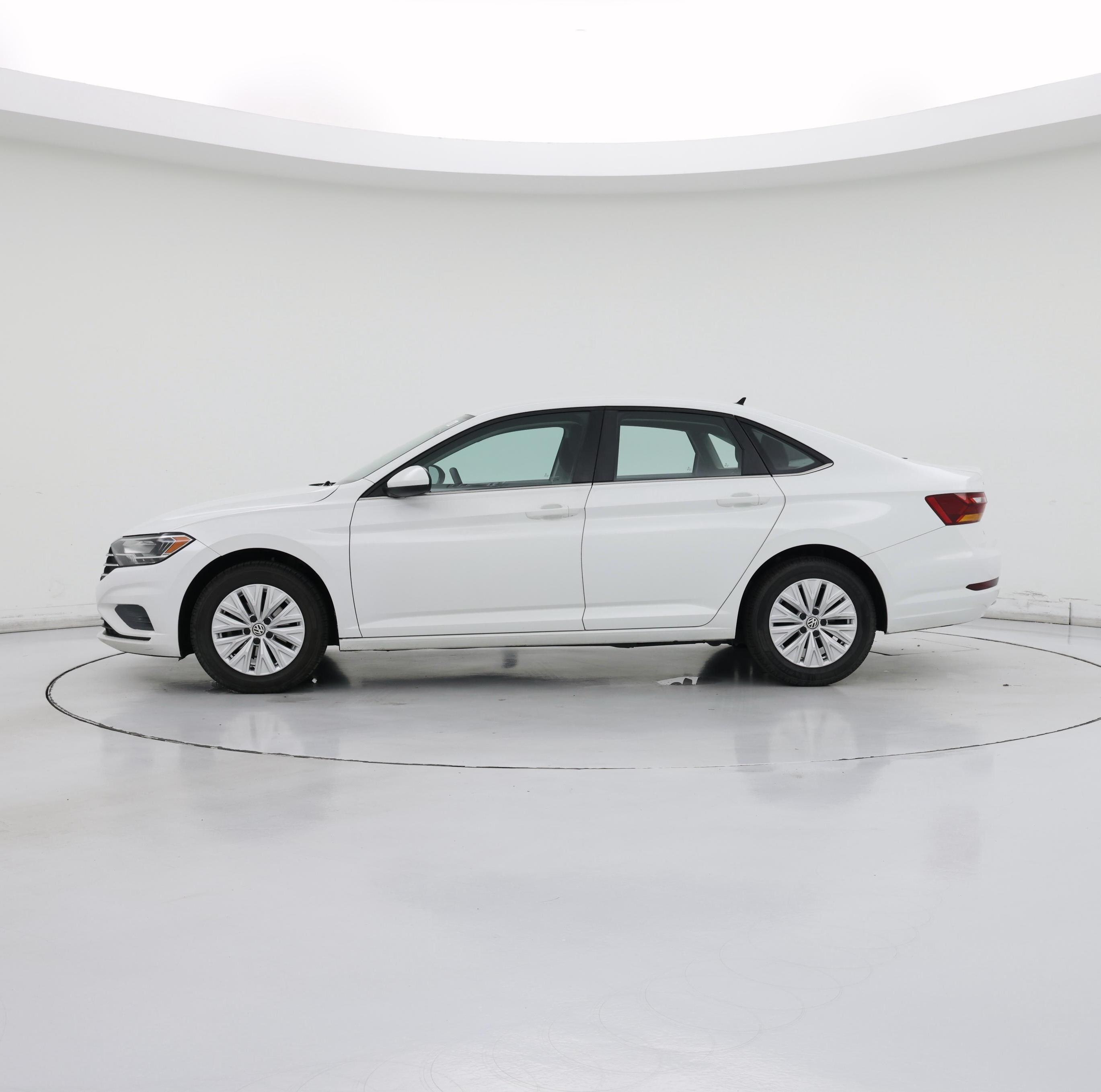 Thumbnail: 2019 Volkswagen Jetta - 3