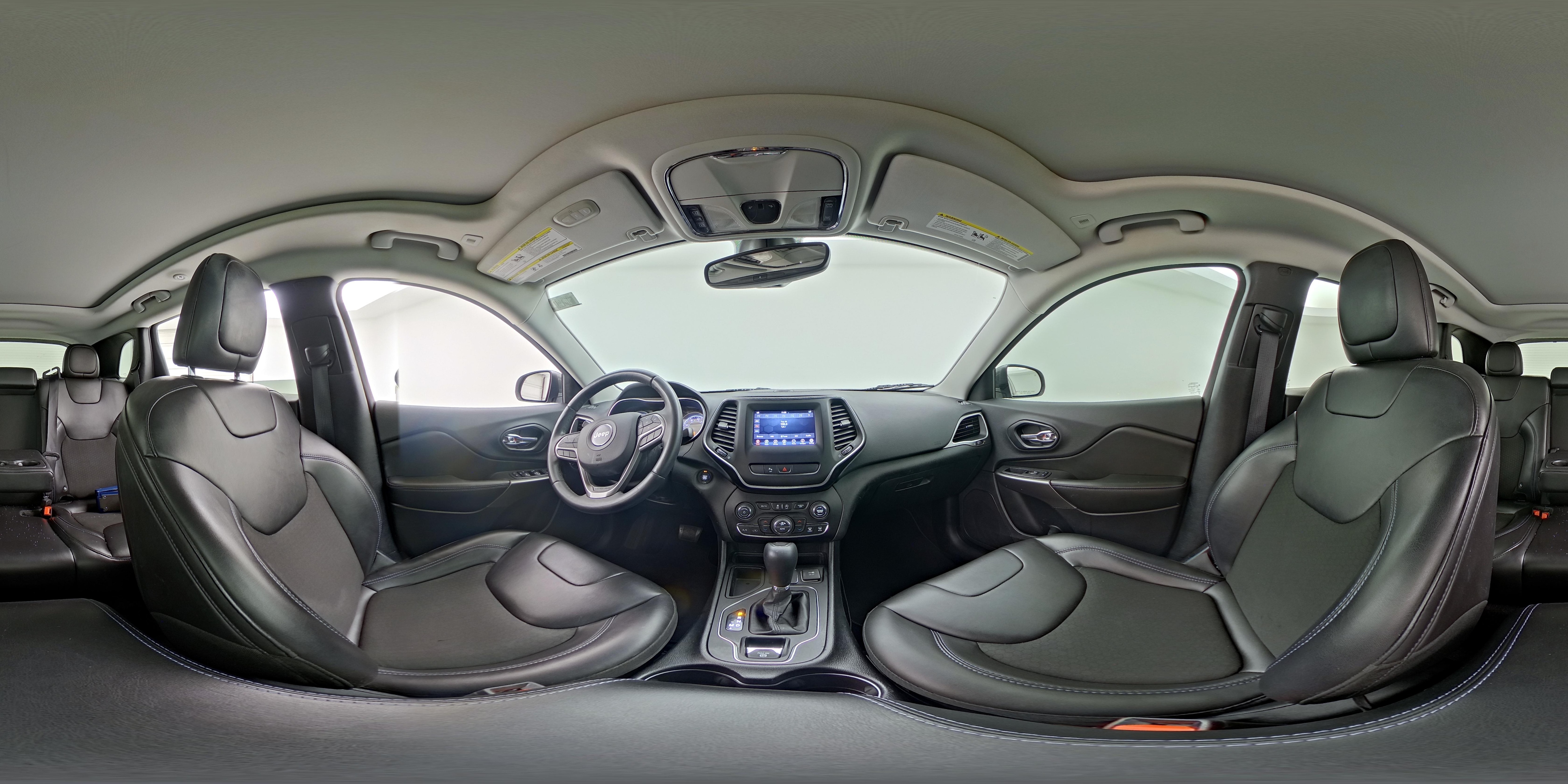2019 Jeep Cherokee Latitude Plus - Photo 25