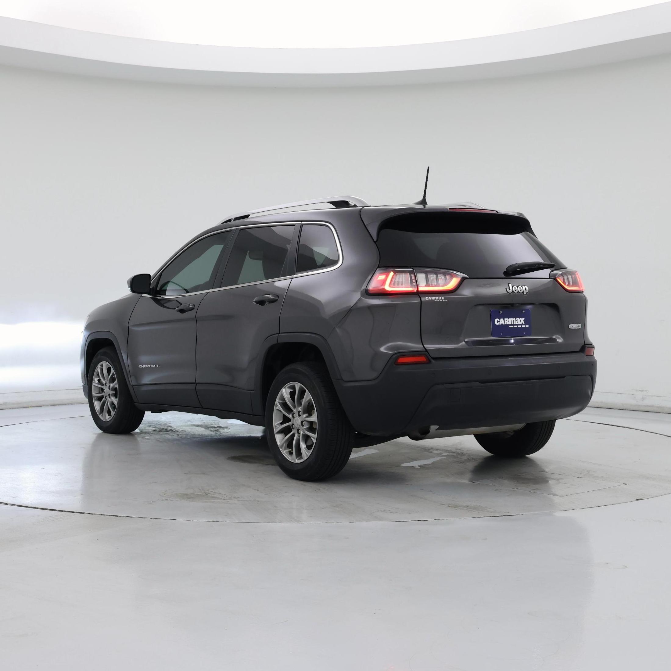Thumbnail: 2019 Jeep Cherokee - 2