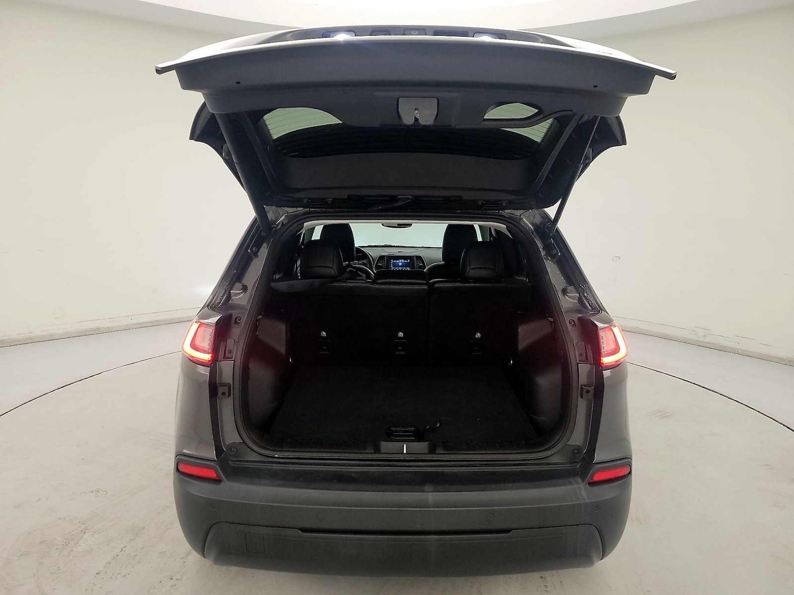 2019 Jeep Cherokee Latitude Plus - Photo 22