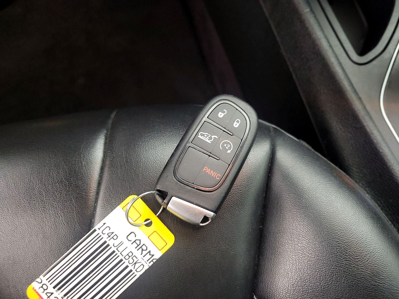 2019 Jeep Cherokee Latitude Plus - Photo 24