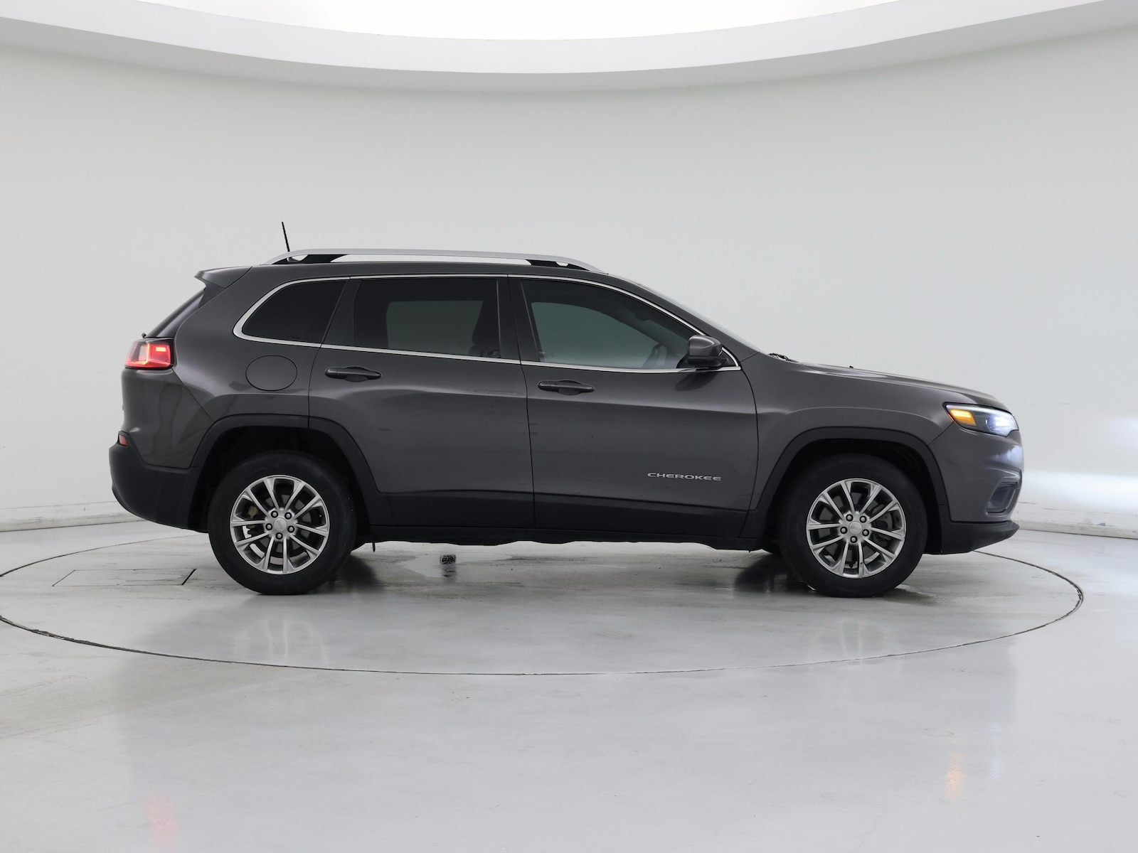 2019 Jeep Cherokee Latitude Plus - Photo 8