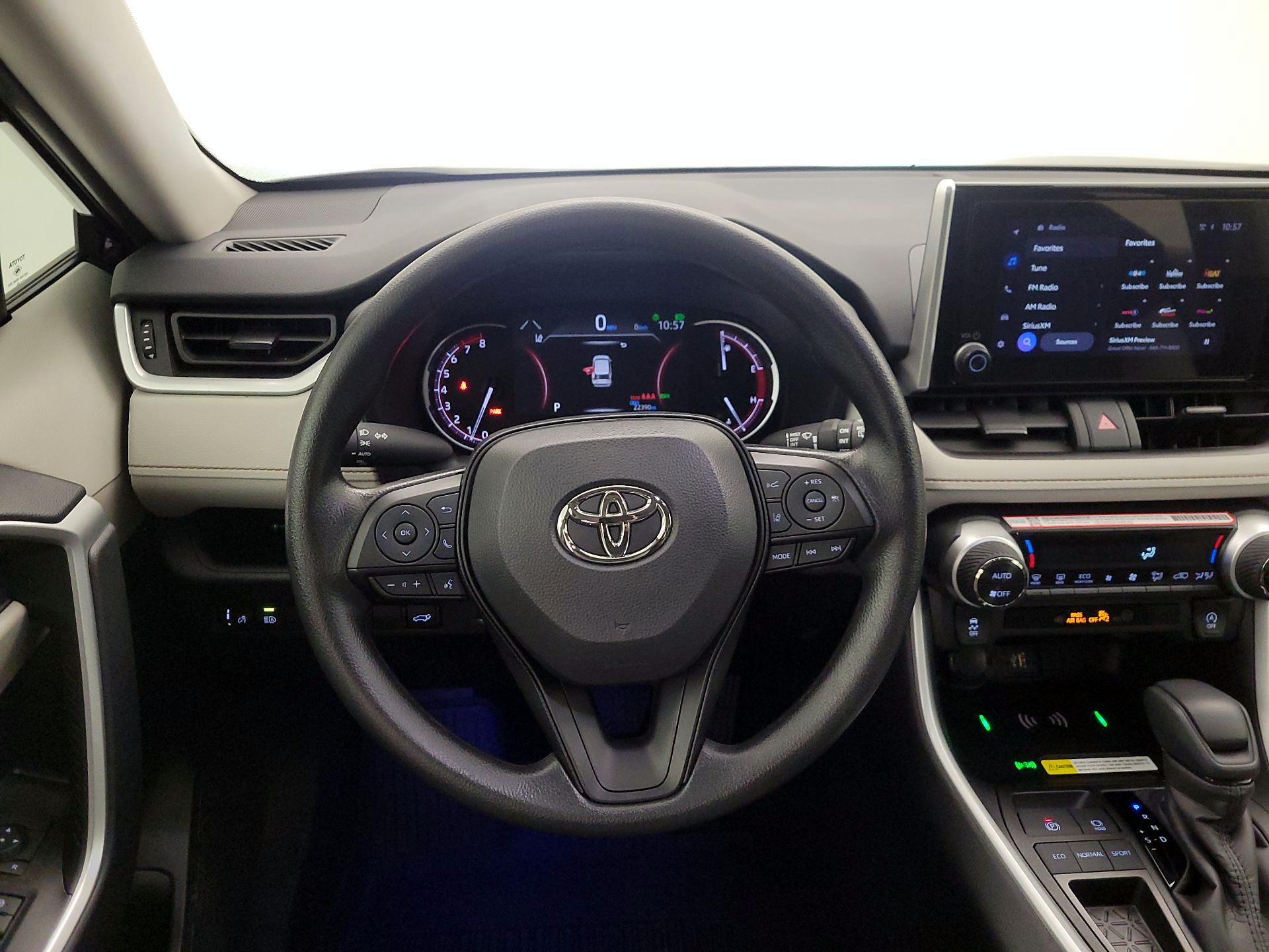 Thumbnail: 2025 Toyota RAV4 - 10