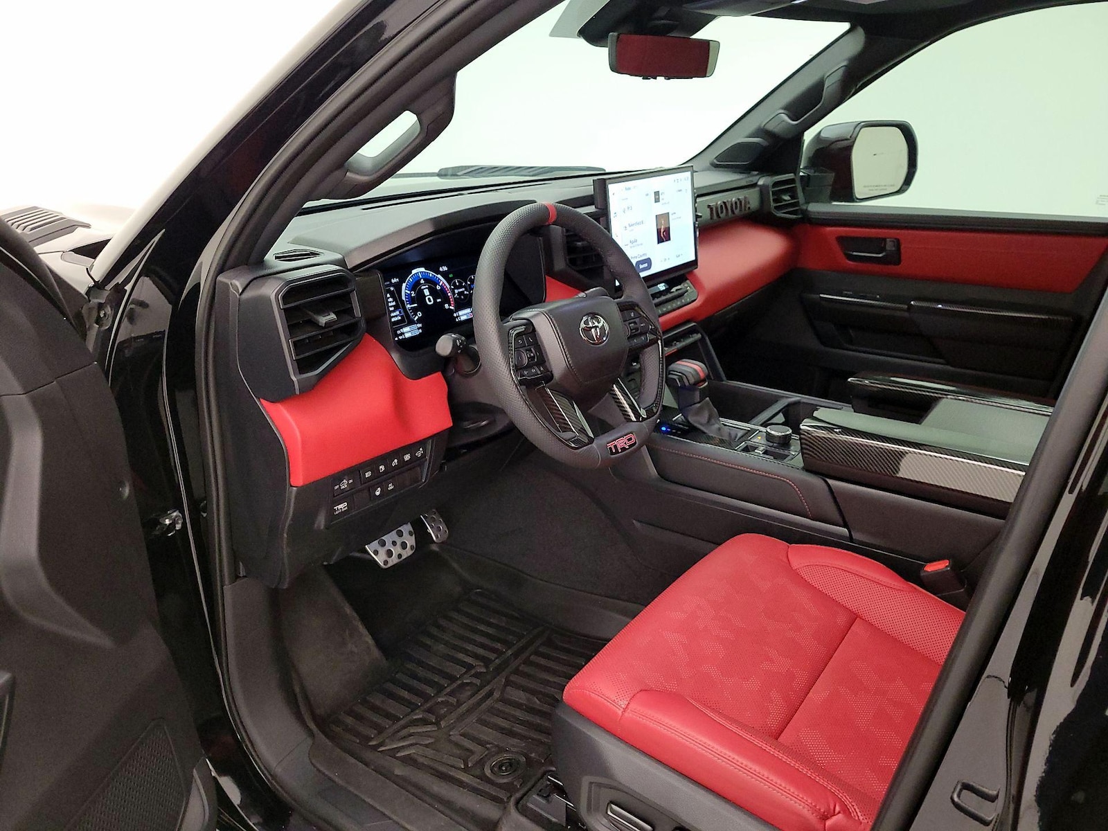 2025 Toyota Tundra TRD Pro - Photo 12