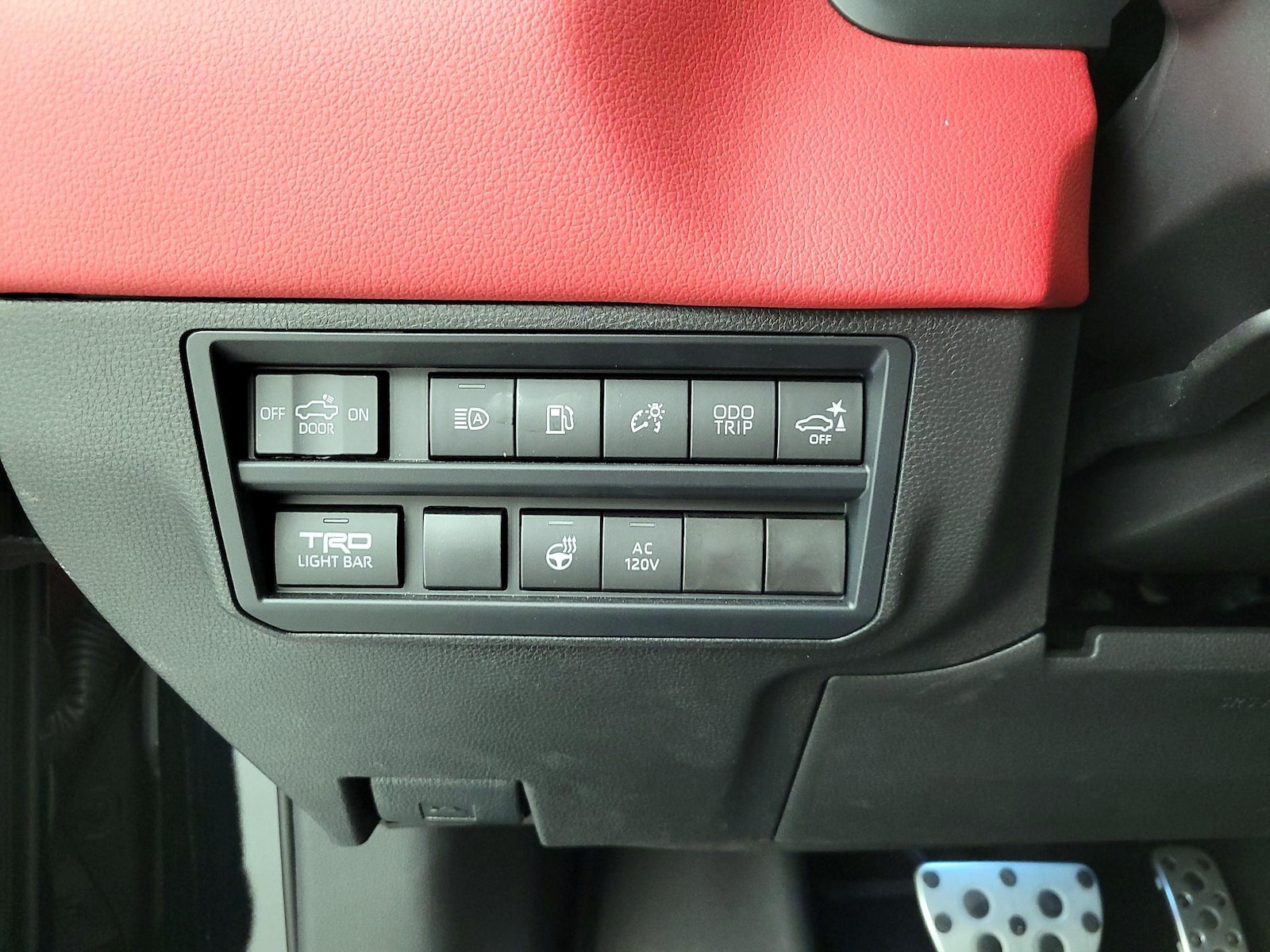 2025 Toyota Tundra TRD Pro - Photo 14