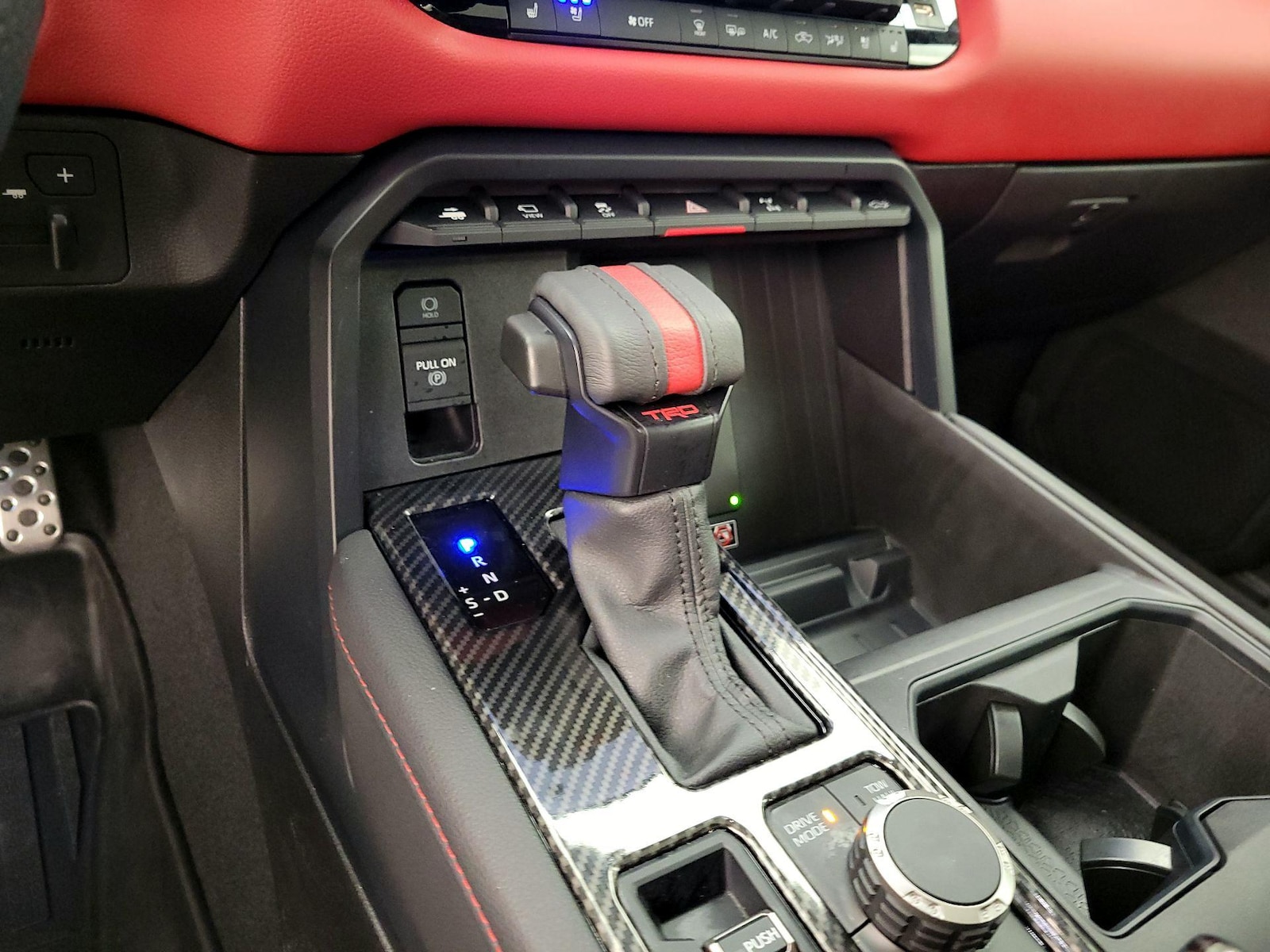 2025 Toyota Tundra TRD Pro - Photo 18
