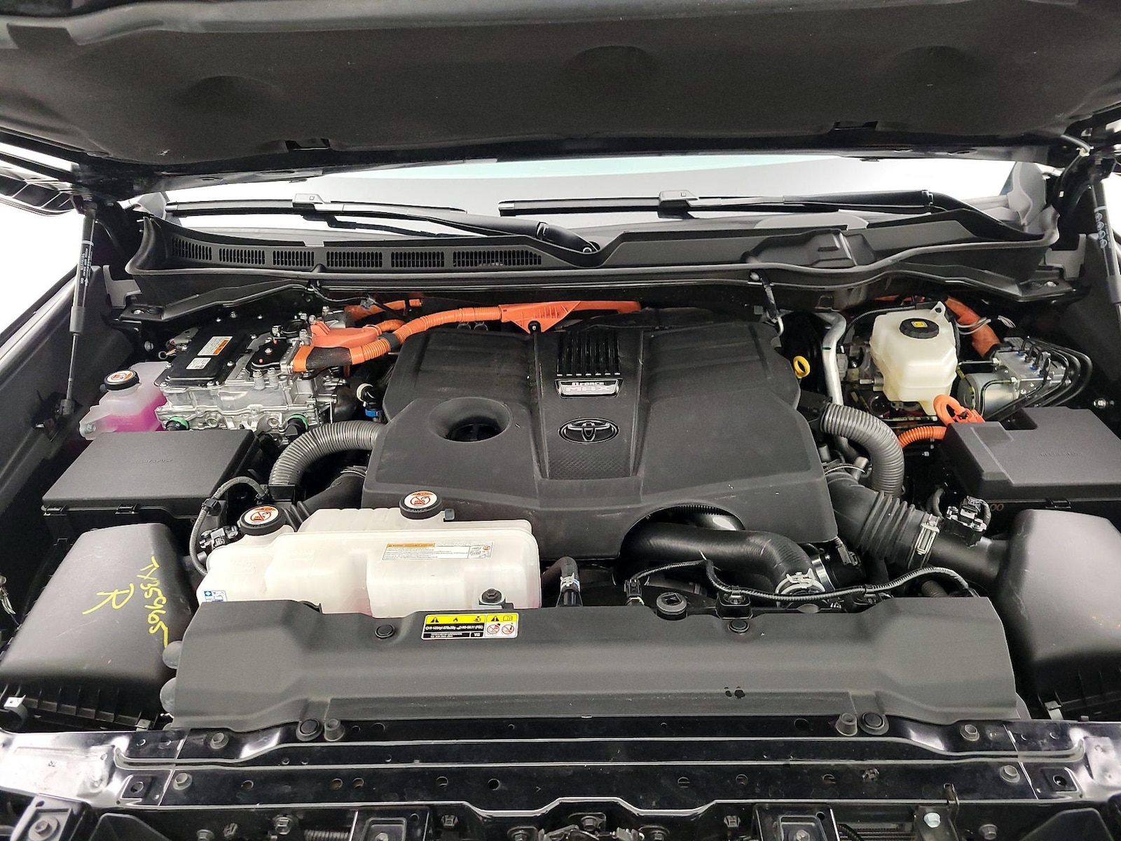 2025 Toyota Tundra TRD Pro - Photo 23